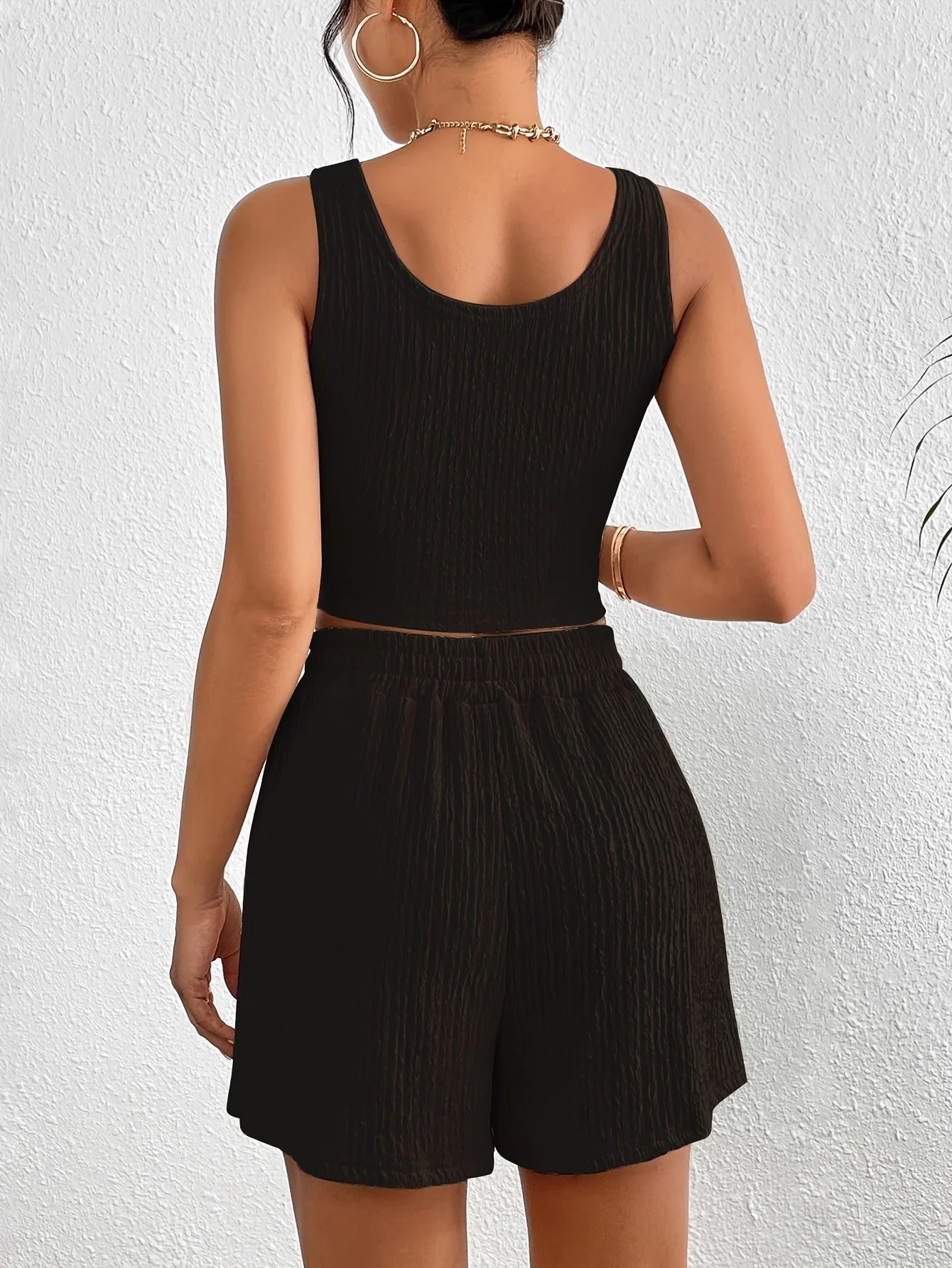 Ensemble décontracté femme deux pièces top court et short style élégant pour l'été - Image 8