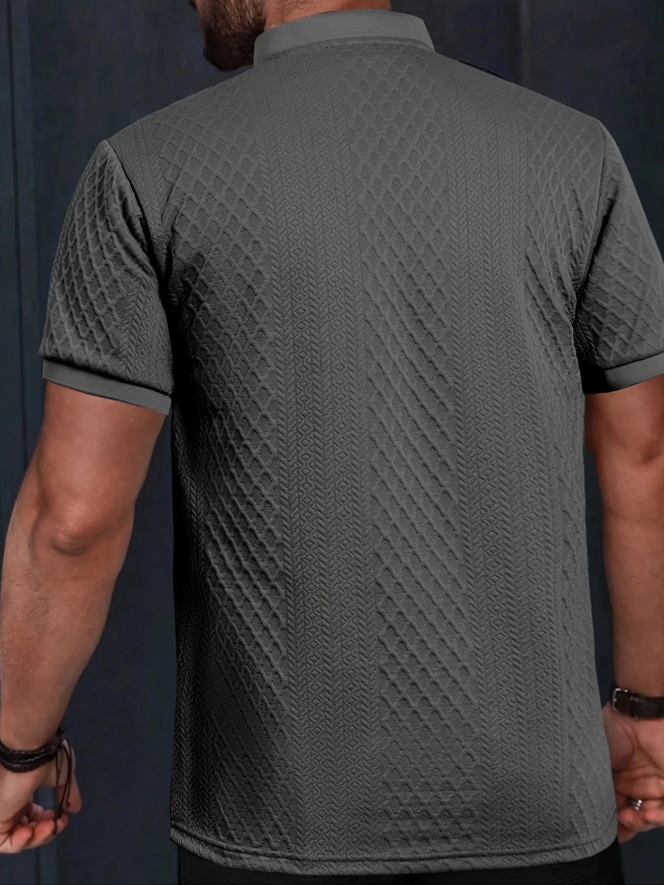 Ensemble décontracté pour homme à motif texturé style Henley – Idéal pour l’été et les sorties urbaines - Image 7