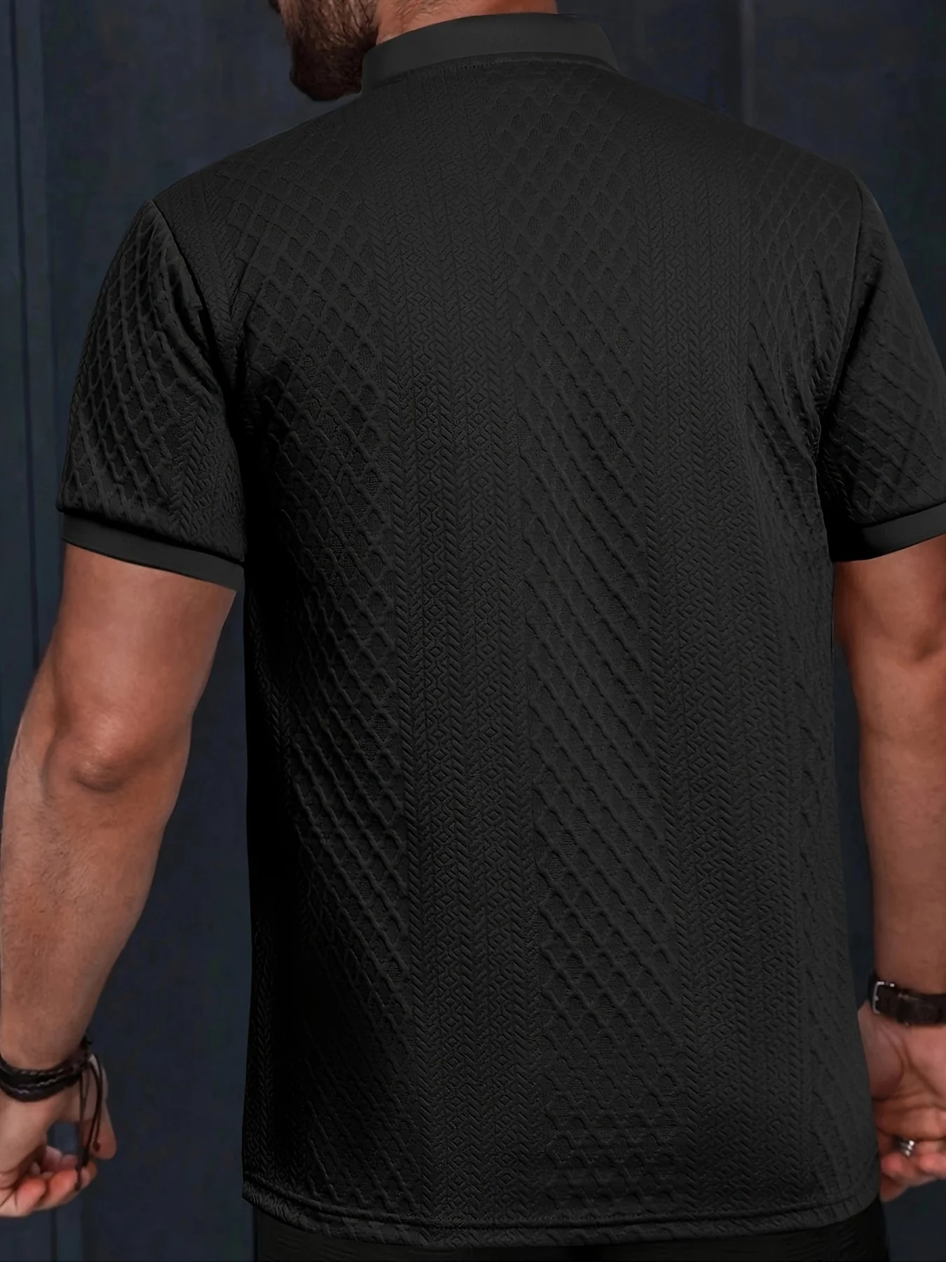 Ensemble décontracté pour homme à motif texturé style Henley – Idéal pour l’été et les sorties urbaines - Image 9