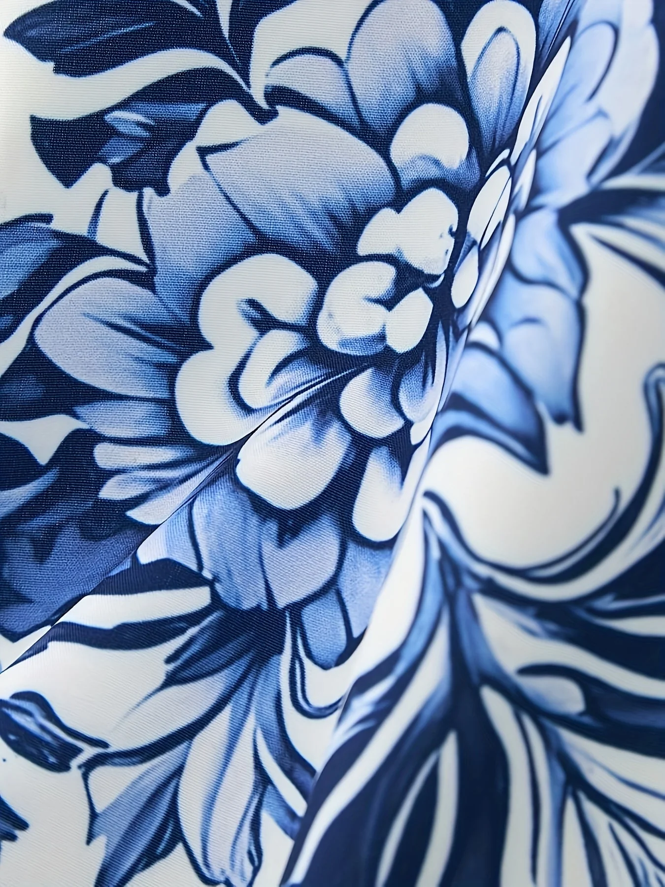 Ensemble décontracté homme à motifs floraux style vacances pour l'été - Image 9