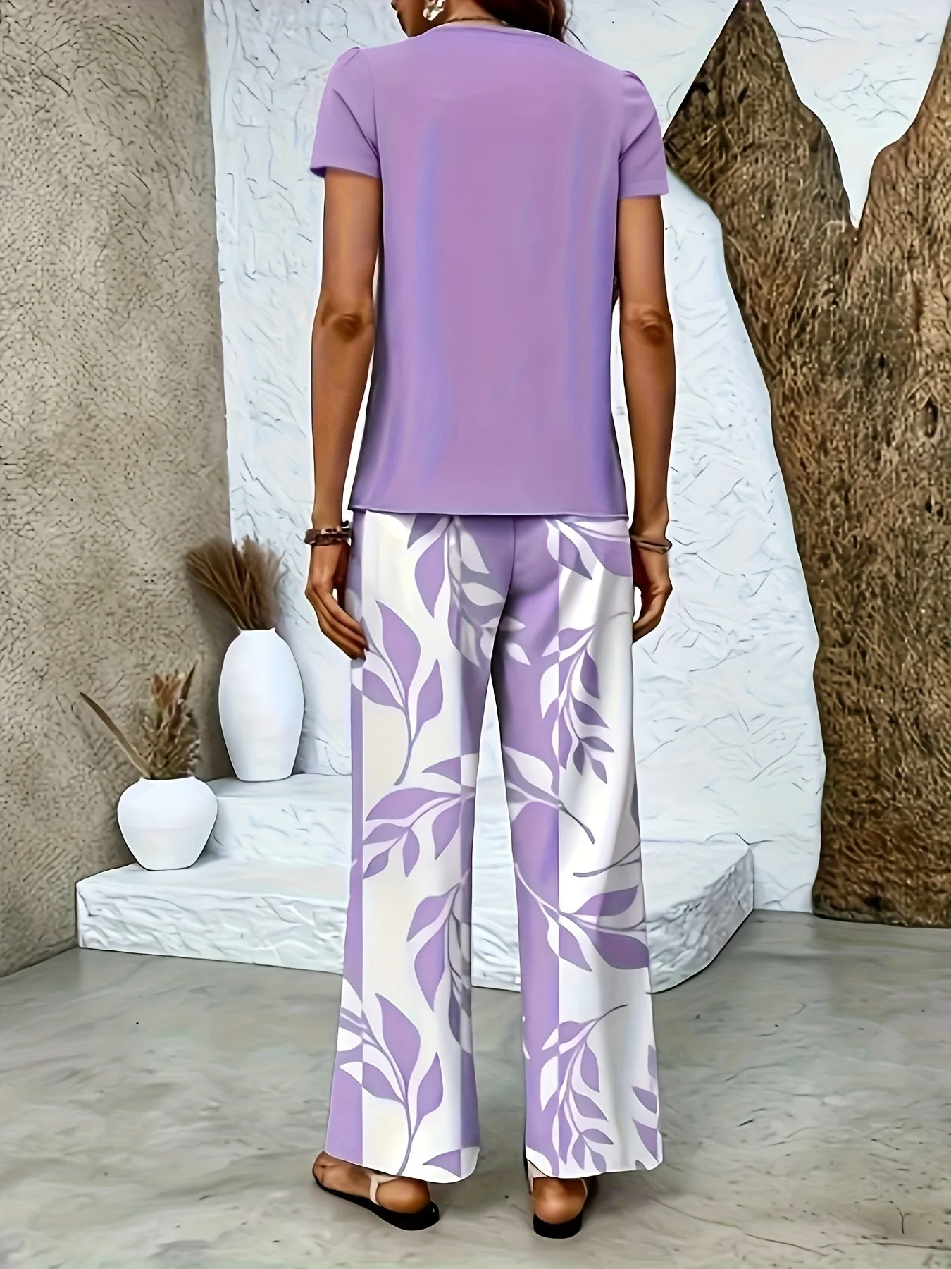 Ensemble élégant pour femme à manches courtes style décontracté chic avec pantalon large imprimé floral - Image 9