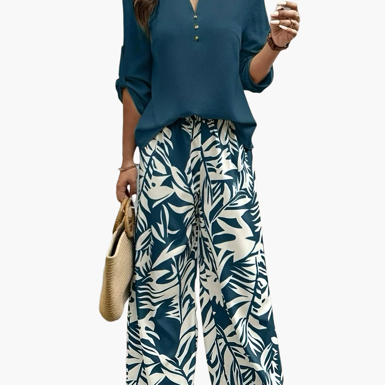 Ensemble élégant pour femme, style décontracté chic, idéal printemps/été - Image 9