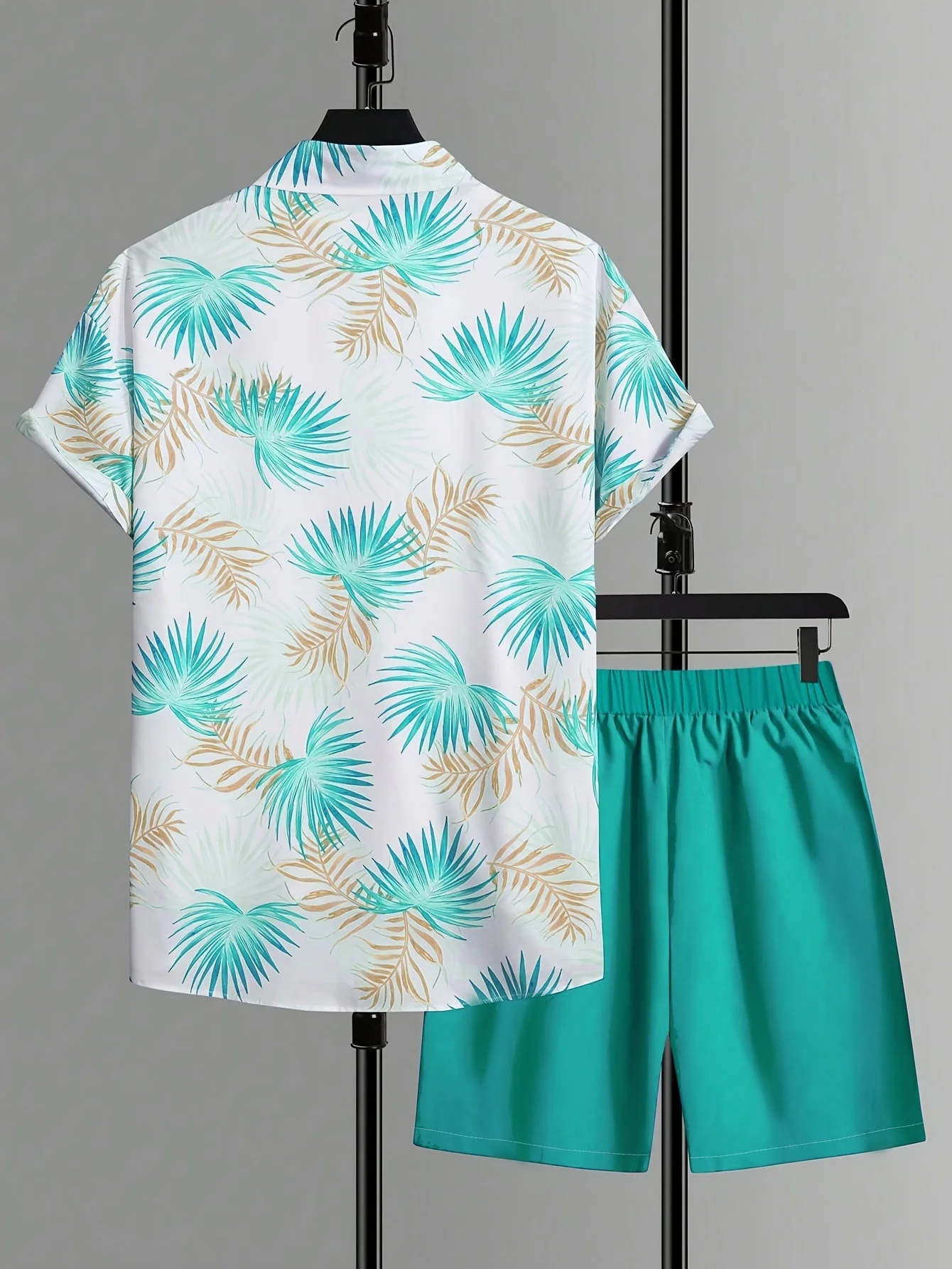 Ensemble d'été décontracté homme style tropical – Chemise manches courtes et short – Idéal plage et vacances - Image 6