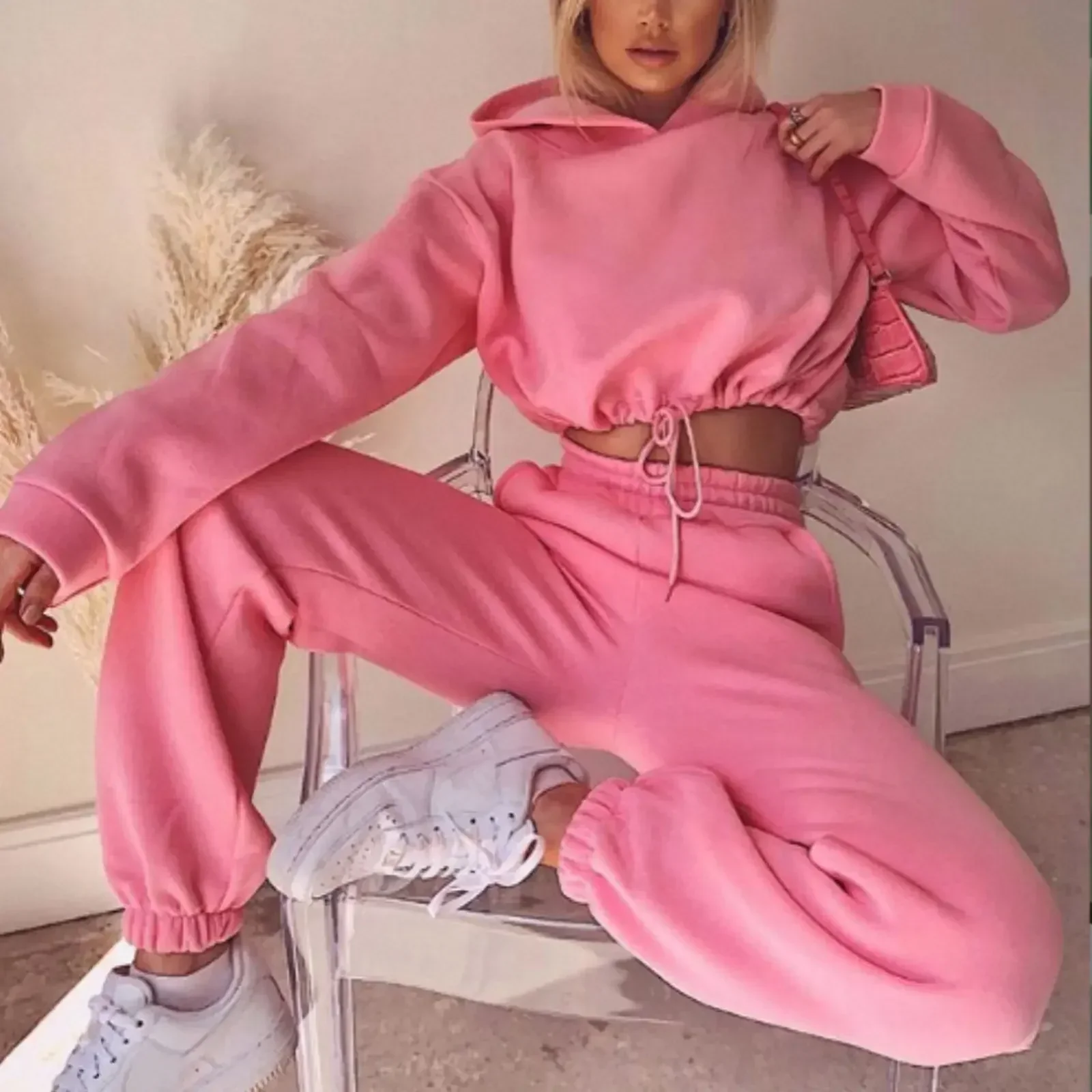Ensemble Survêtement Femme Hoodie Court et Jogging Décontracté Urbain - Image 11