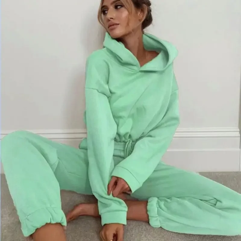 Ensemble Survêtement Femme Hoodie Court et Jogging Décontracté Urbain - Image 12