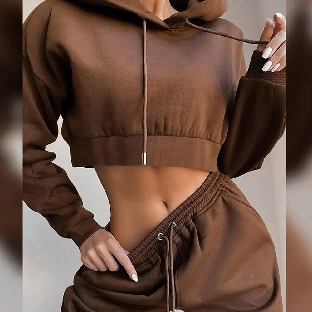 Ensemble Survêtement Femme Style Moderne Décontracté - Idéal Loisirs et Sport - Image 4