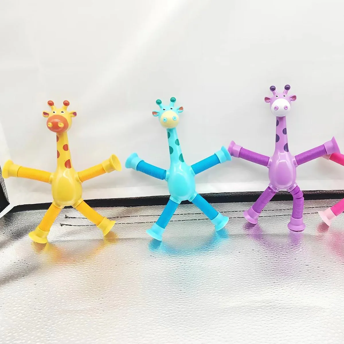 Jouet Girafe Télescopique à Ventouse pour Bébé et Enfant – Jouet Éducatif et Sensoriel Ludique - Image 3