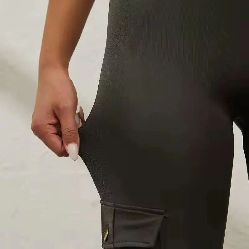 Legging cargo de sport femme taille haute style fitness avec poches – Look tendance et maintien optimal - Image 9