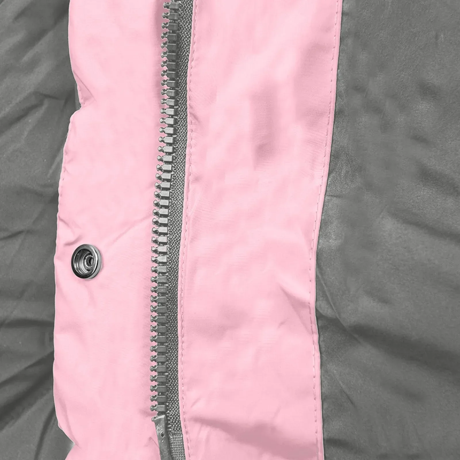 Manteau d'Hiver Long Matelassé à Capuche pour Femme - Style Puffer Élégant et Coupe-Vent - Image 6