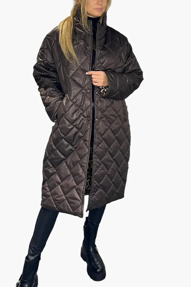 Manteau matelassé réversible femme style urbain élégant et tendance - Image 8