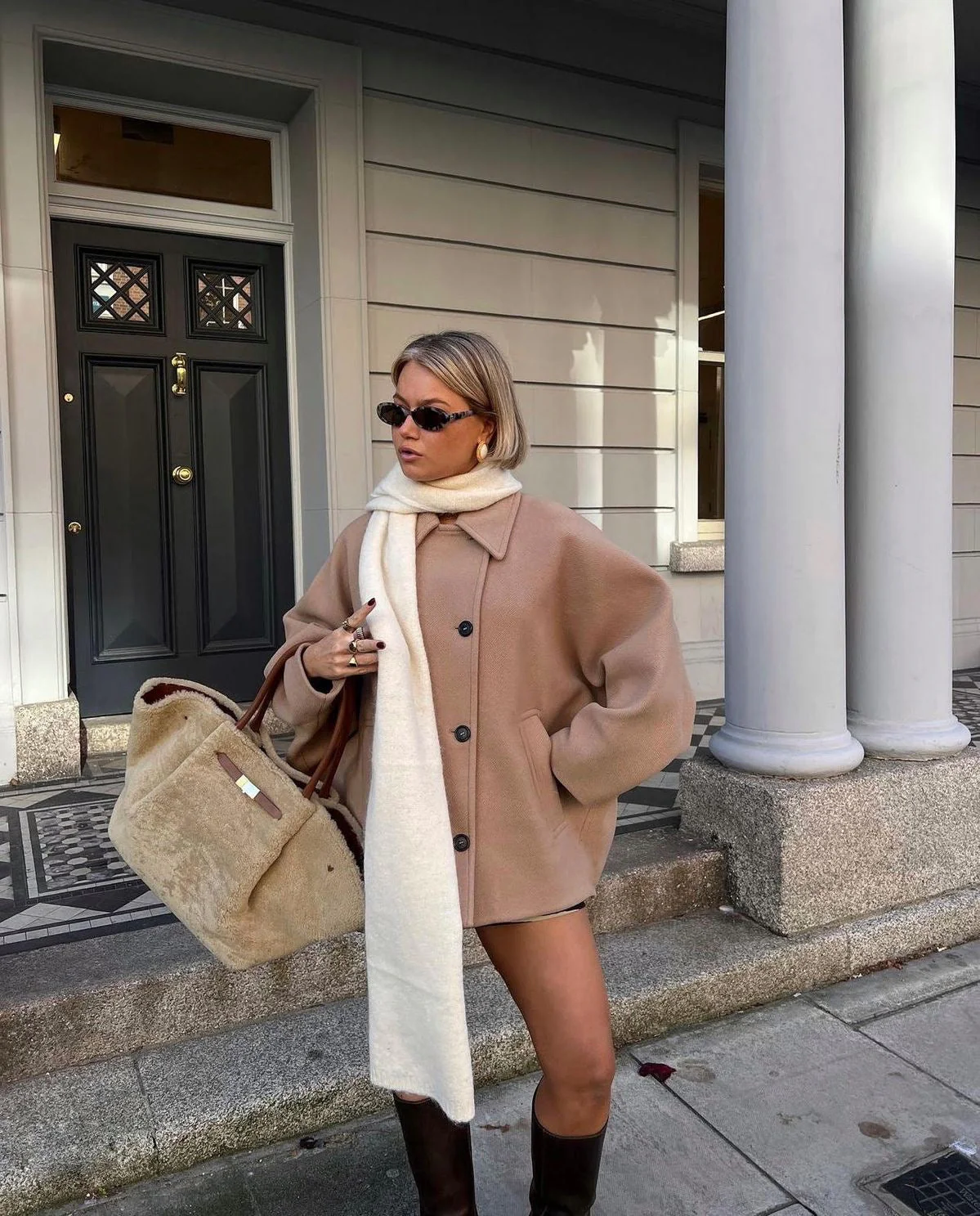 Manteau oversize femme style urbain chic – Idéal pour sorties élégantes et quotidiennes - Image 3
