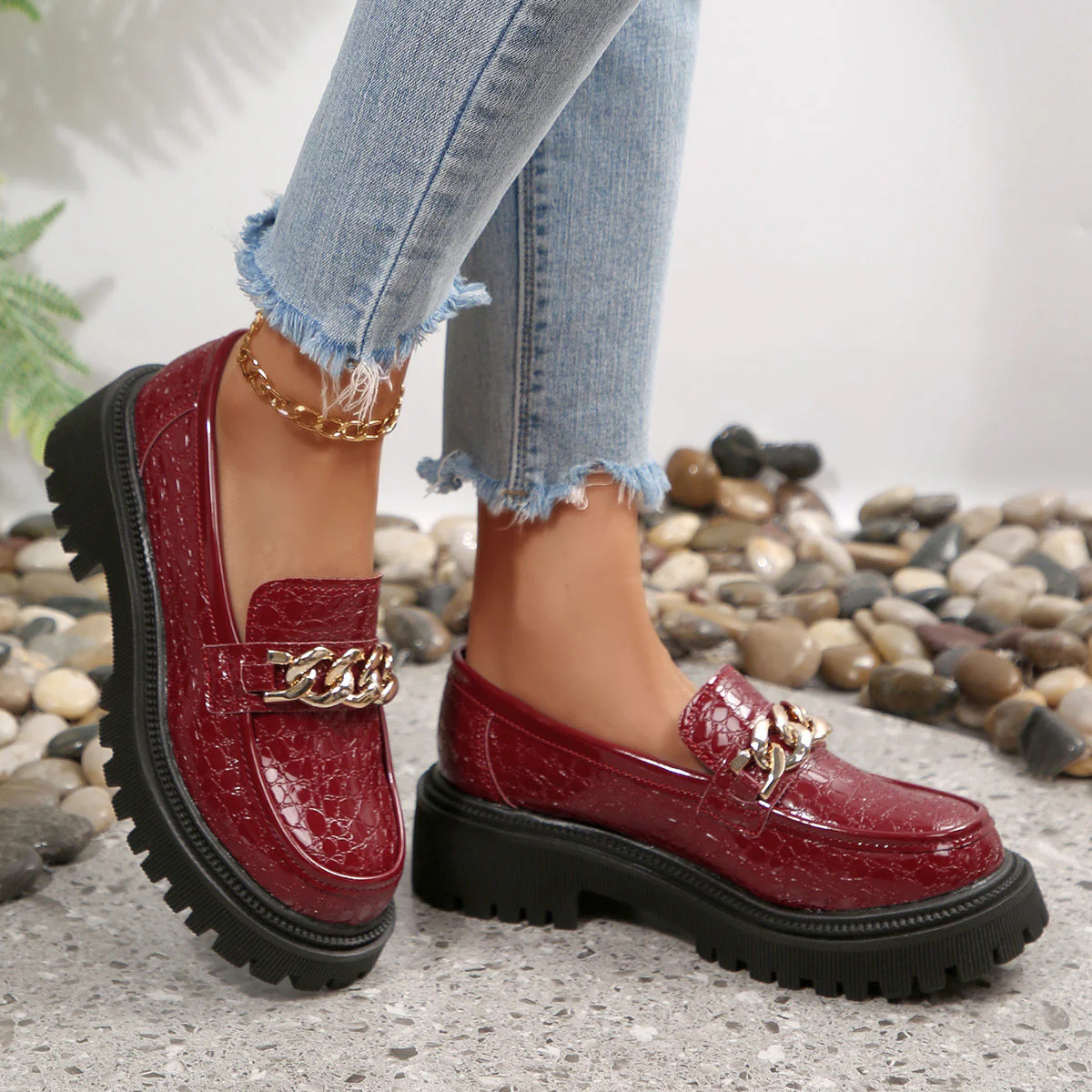 Mocassins à plateforme pour femme style urbain avec chaîne décorative, confort quotidien - Image 5
