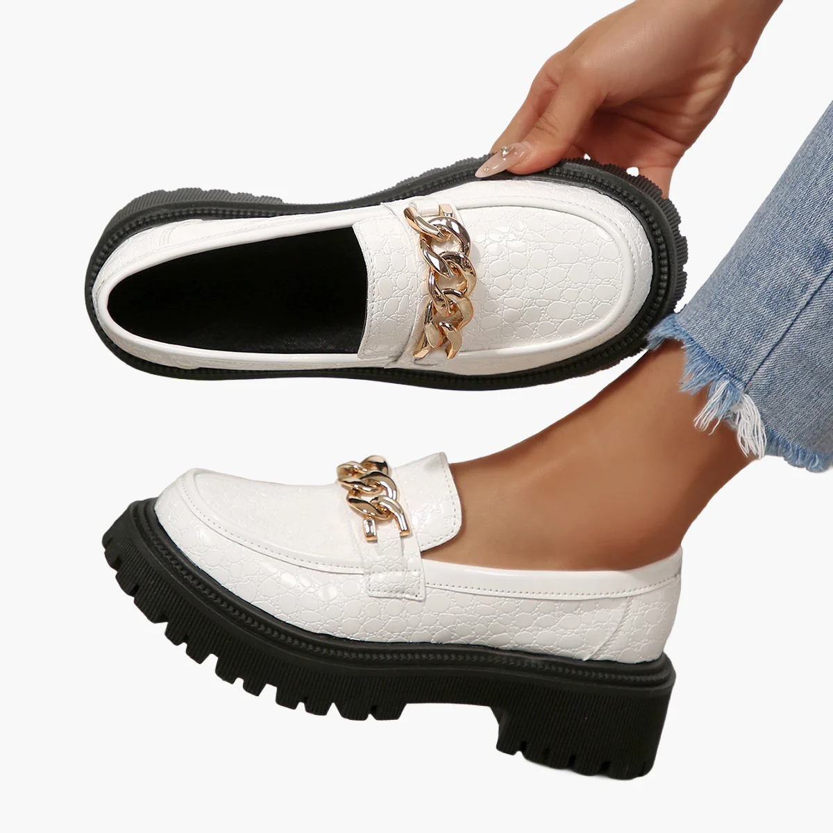 Mocassins à plateforme pour femme style urbain avec chaîne décorative, confort quotidien - Image 6