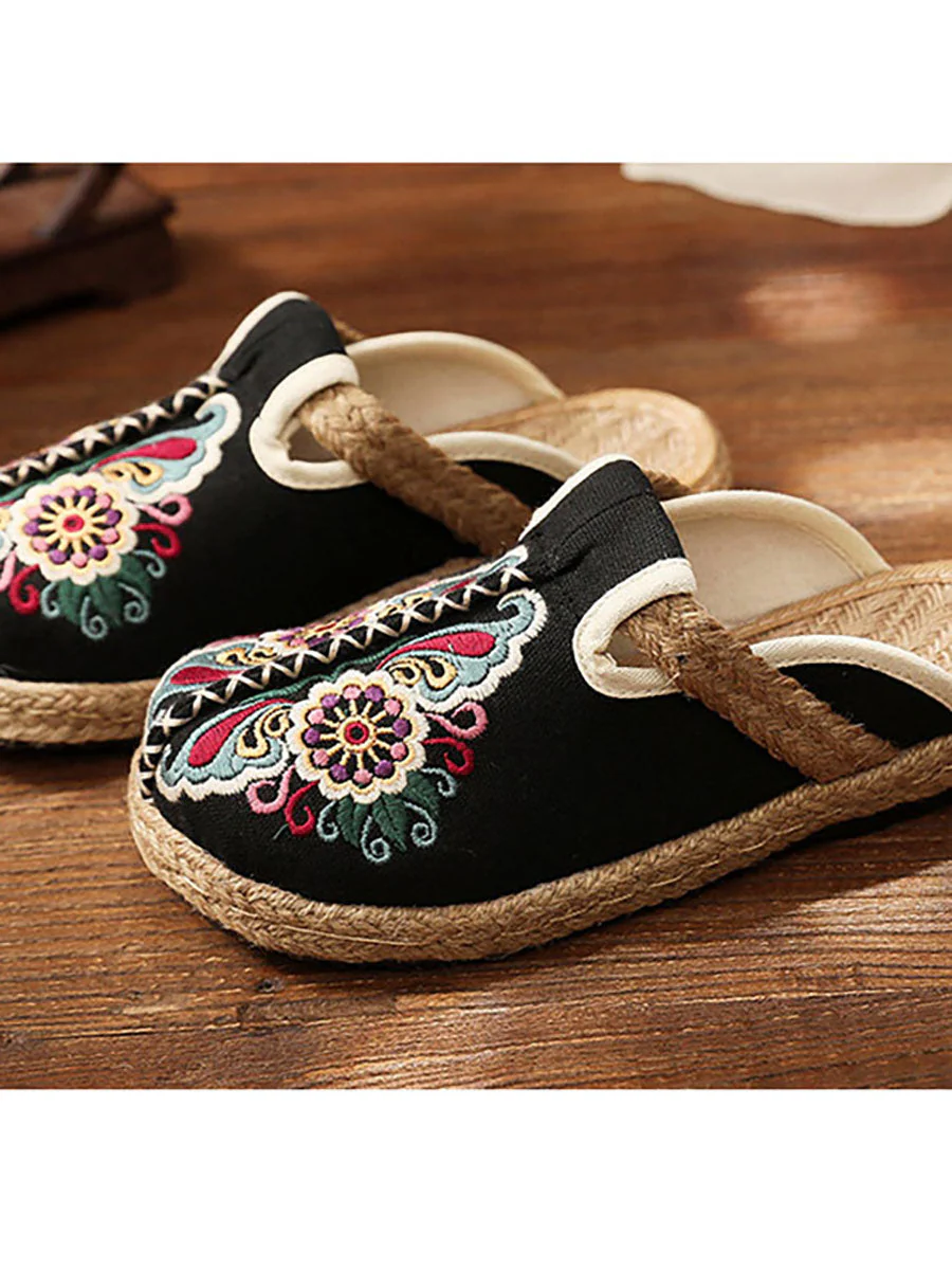 Mules brodées traditionnelles femme style ethnique – Chaussures confort élégantes pour intérieur ou extérieur - Image 5