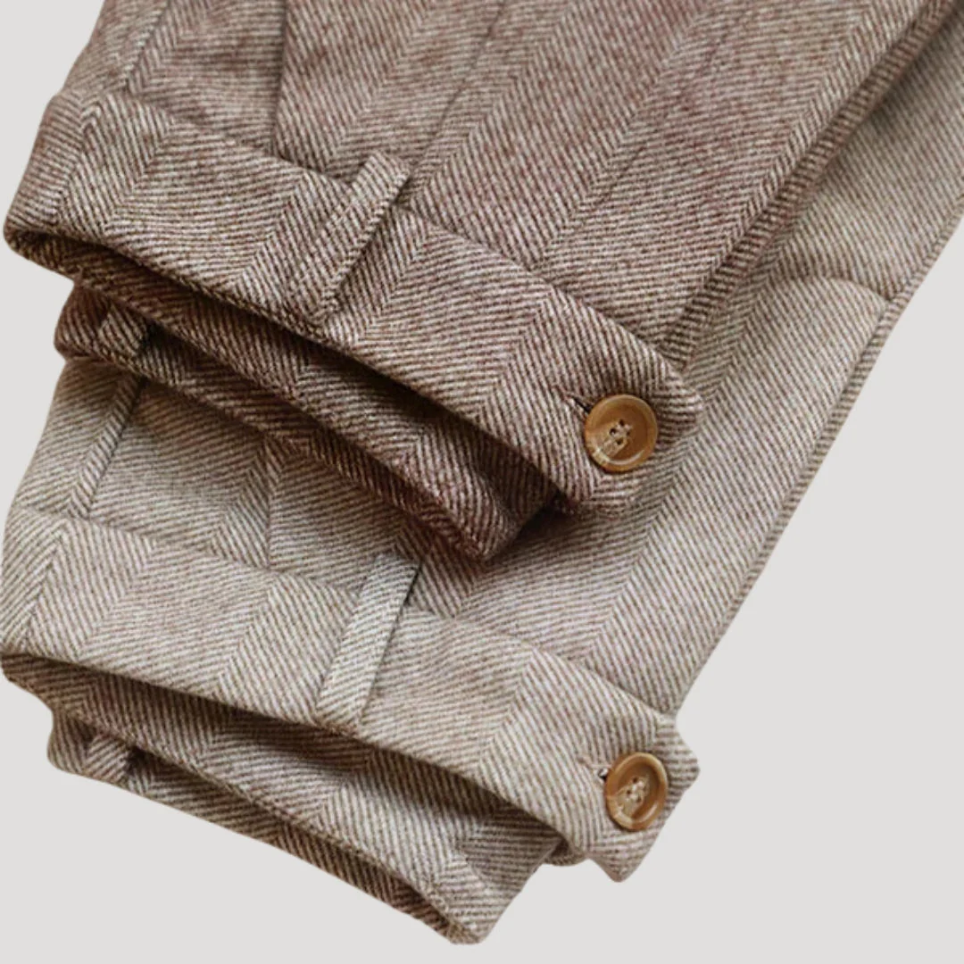 Pantalon à motif chevrons style héritage pour femme – Élégance intemporelle et chic décontracté - Image 4