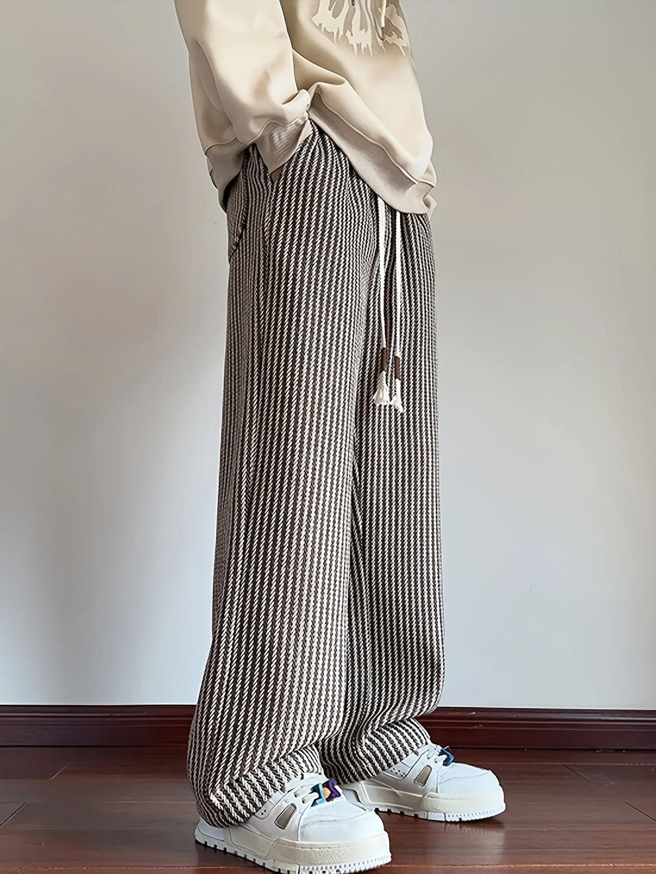 Pantalon décontracté à jambes droites pour homme style streetwear avec motif chevrons - Image 7