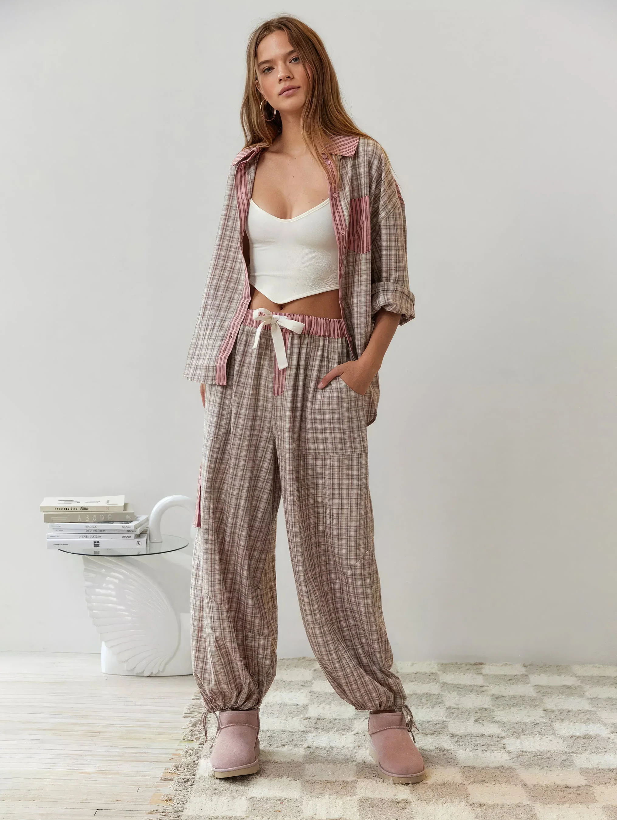 Pyjama-Set élégant pour femme, style décontracté, idéal pour des nuits relaxantes - Image 5