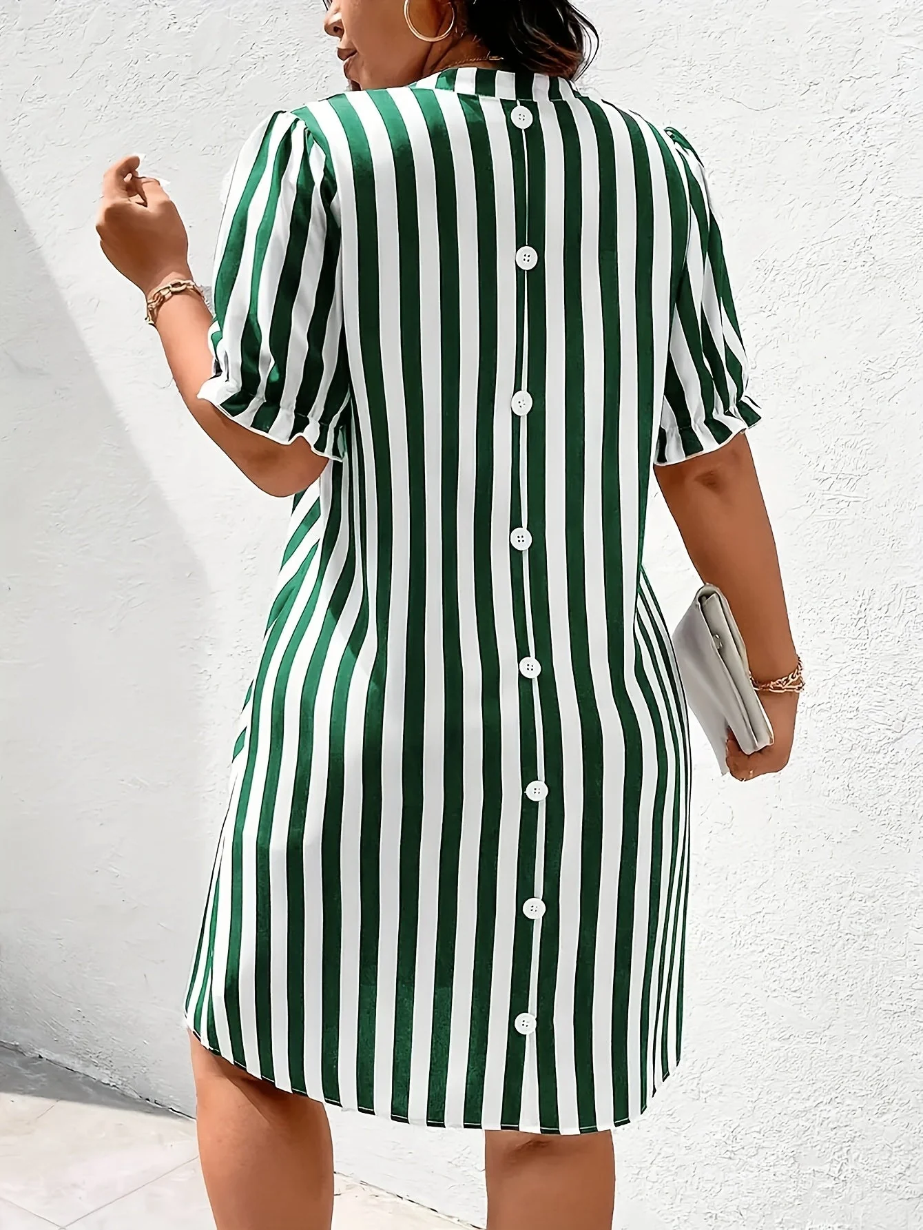 Robe chemise décontractée à rayures pour femme, style élégant pour toutes occasions - Image 2