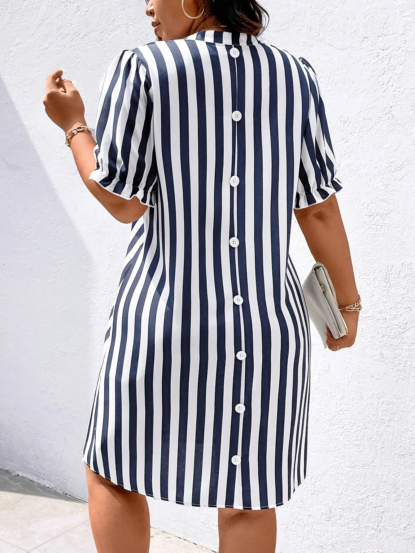 Robe chemise décontractée à rayures pour femme, style élégant pour toutes occasions - Image 3