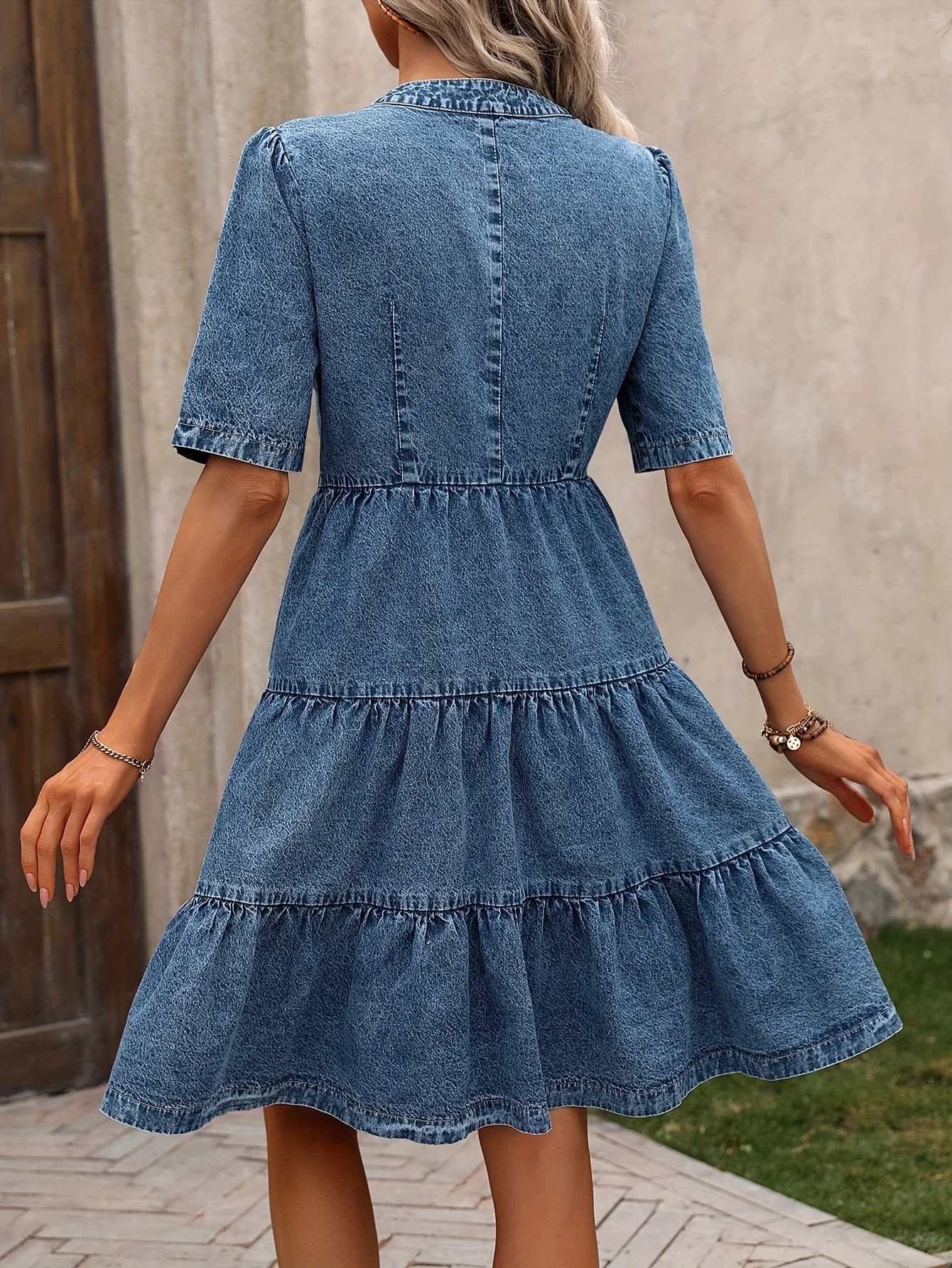 Robe décontractée pour femme style chemisier à boutons, élégante et estivale - Image 6