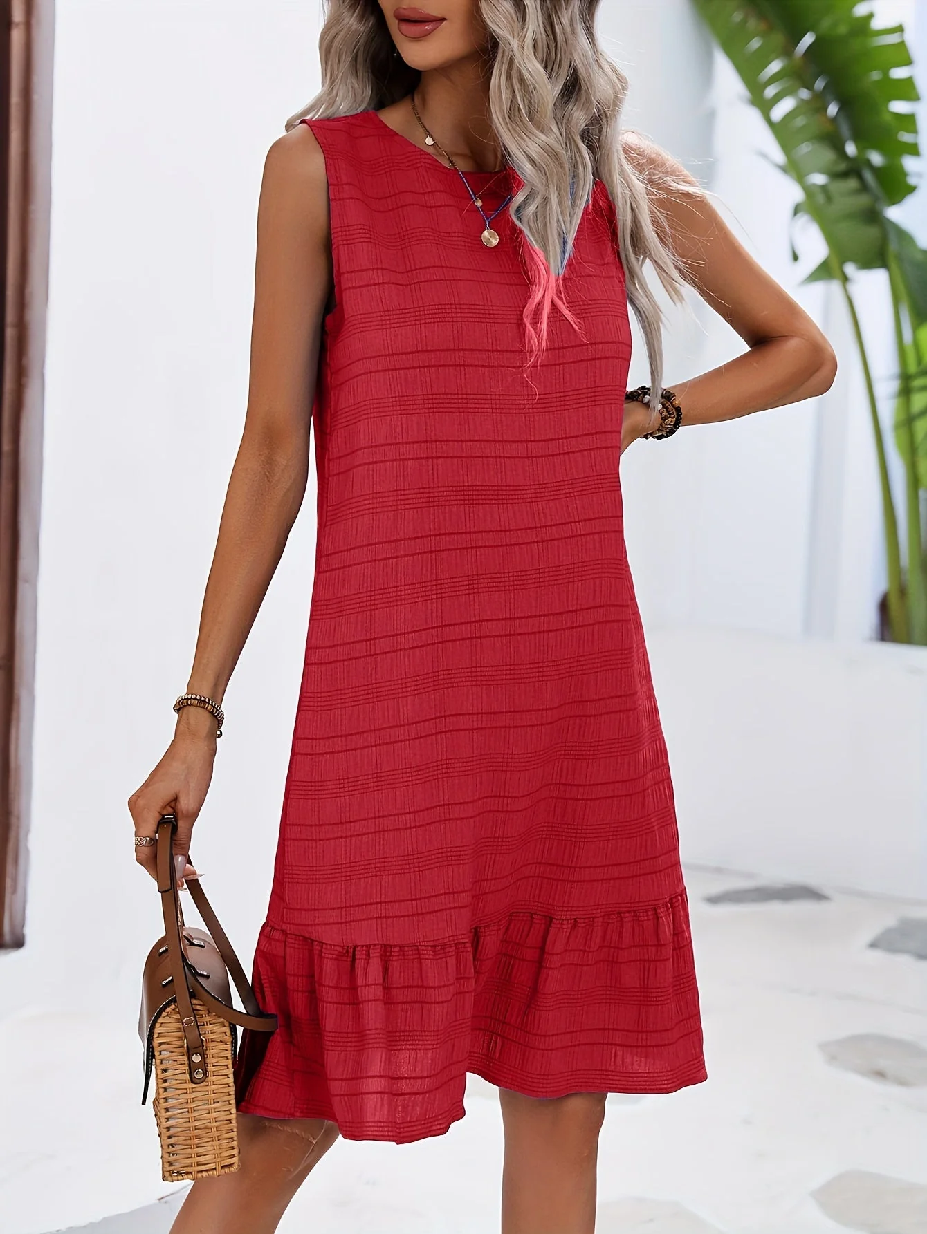 Robe décontractée femme style vacances avec volant, sans manches, col rond - Image 2