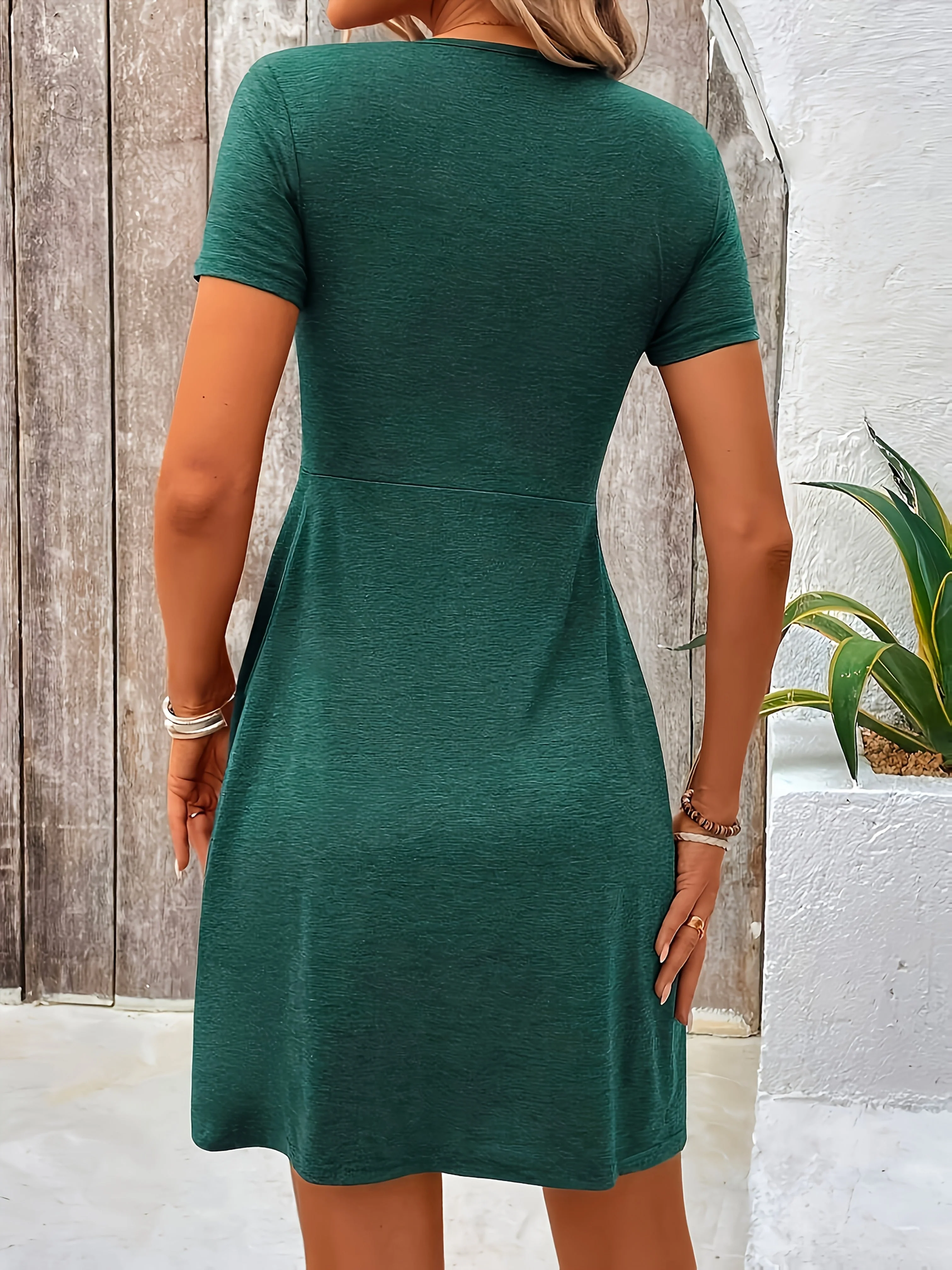 Robe d'été élégante pour femme à col en V, style décontracté et chic, idéale pour les vacances - Image 5