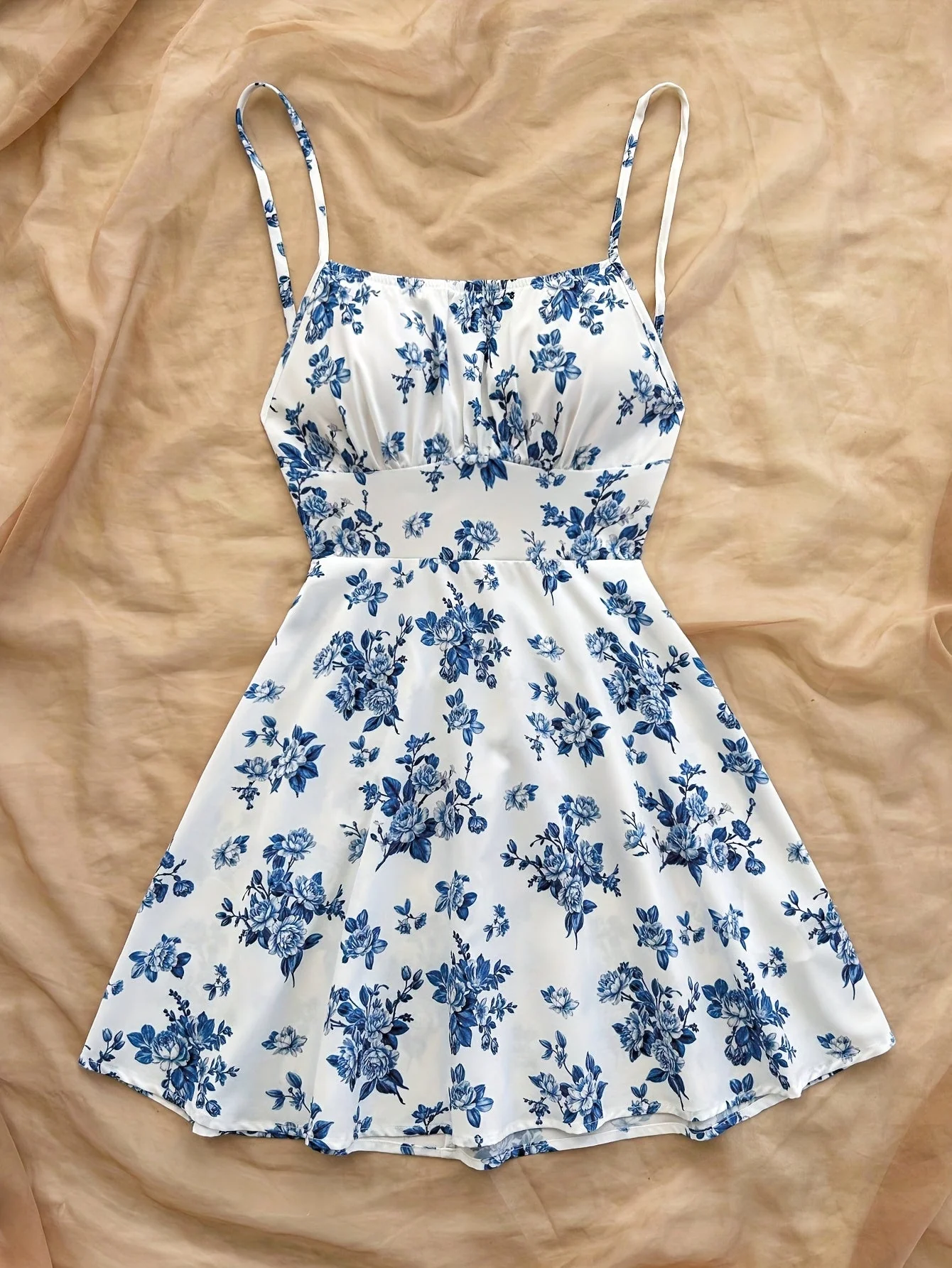 Robe d'été féminine style élégant à fleurs, coupe trapèze, usage quotidien ou occasion spéciale - Image 3