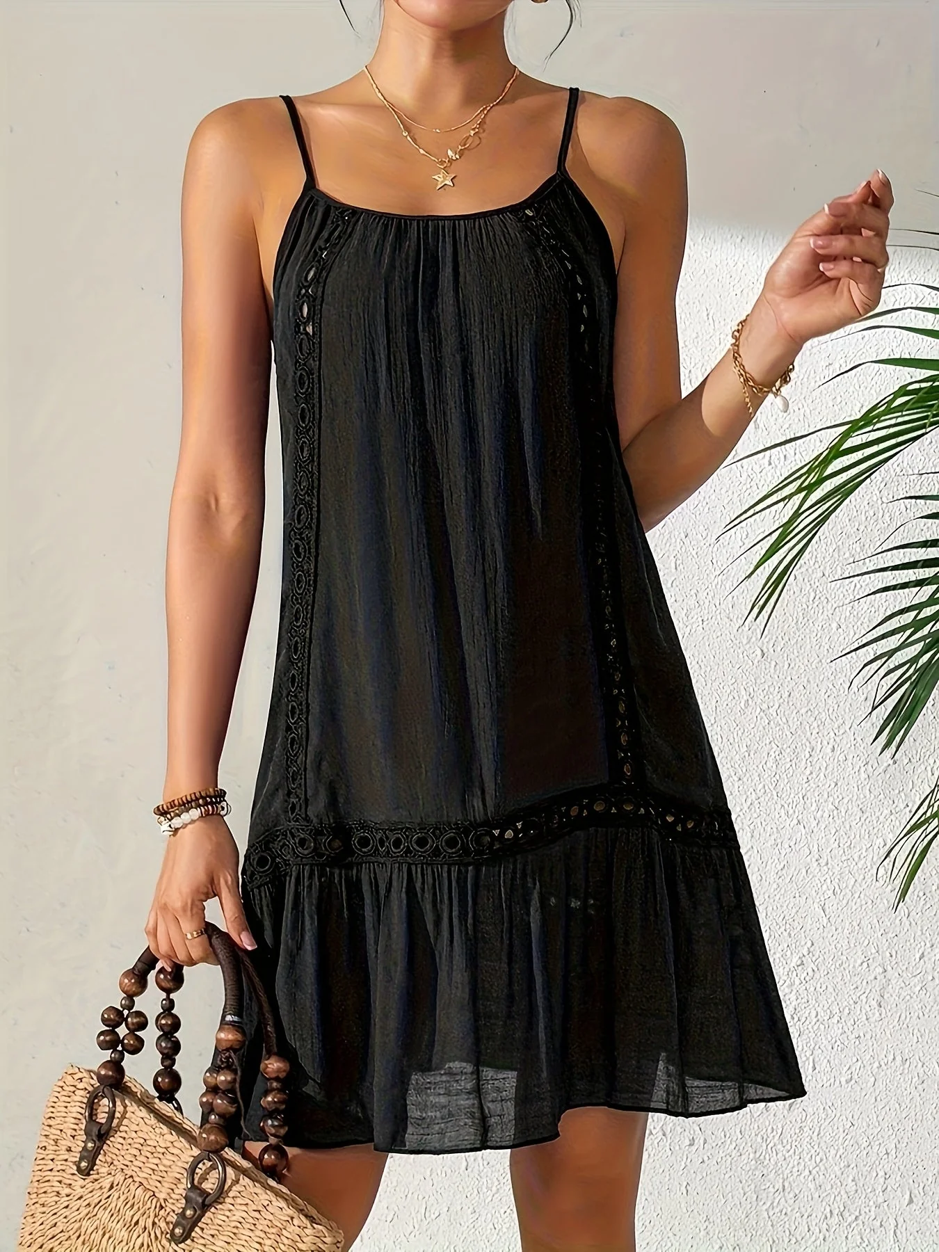 Robe d'été femme style bohème à bretelles fines, look décontracté chic, idéale plage et vacances - Image 4