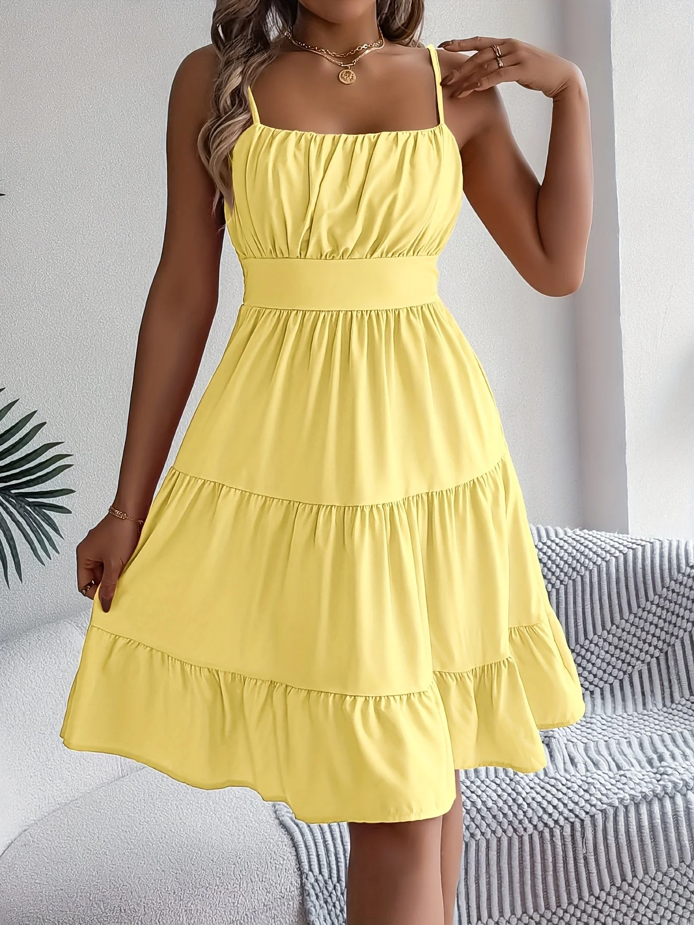 Robe d'été femme style décontracté à bretelles fines, volants, allure vacances - Image 5