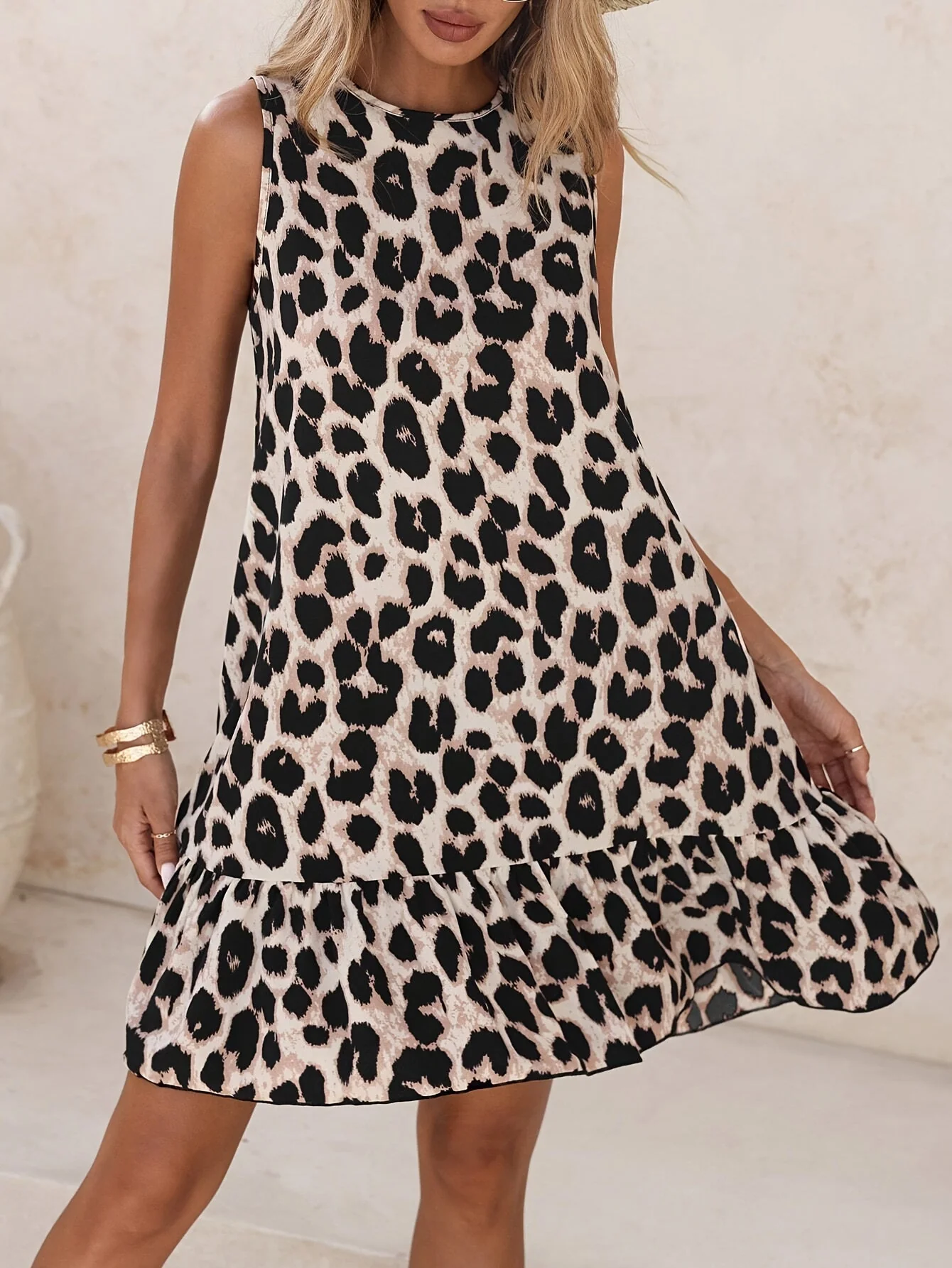 Robe d'été femme style décontracté à imprimé léopard, sans manches, idéale pour la plage ou les sorties - Image 5