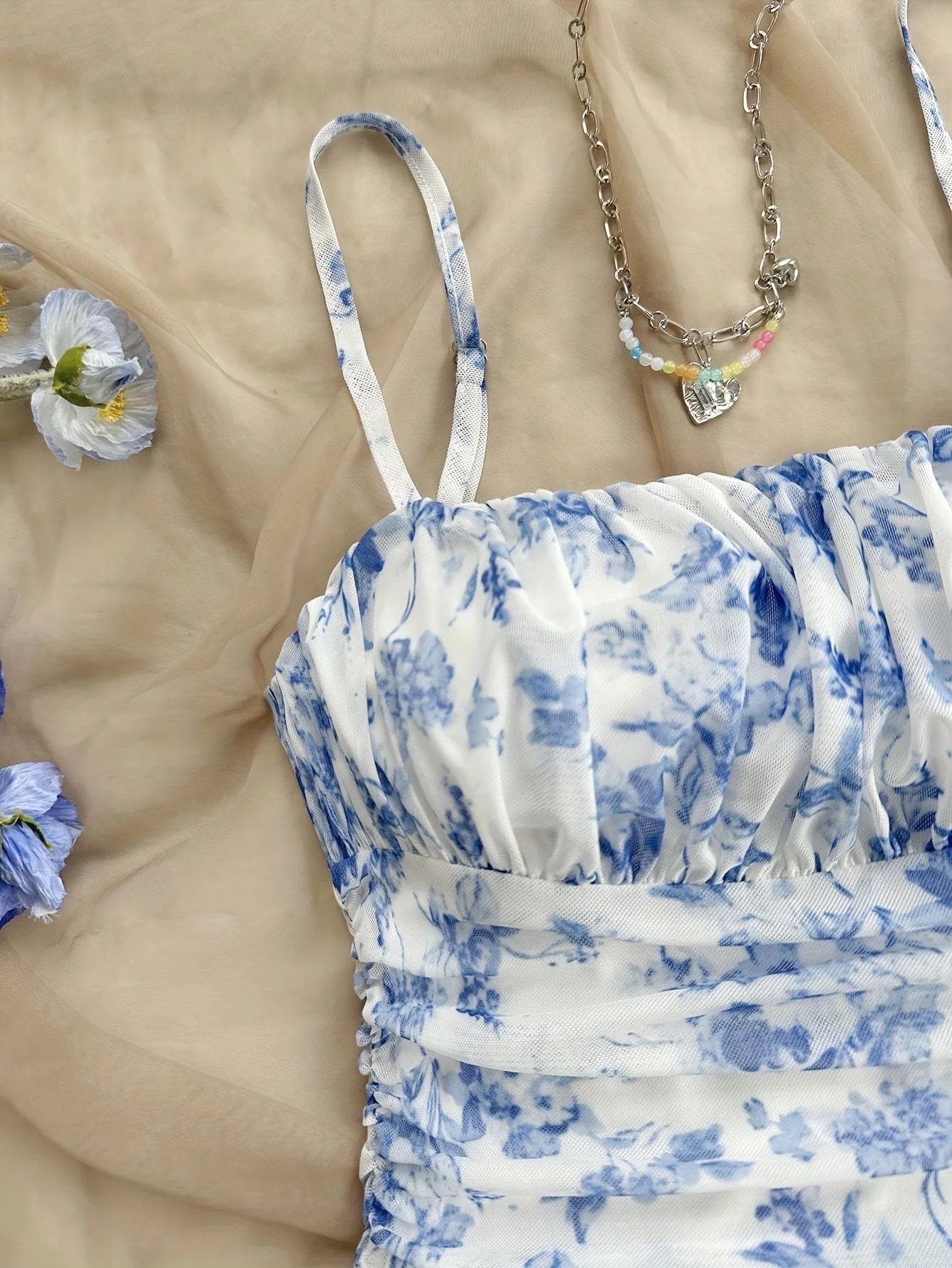 Robe d'été femme style élégant à bretelles fines, imprimé floral pour sorties et vacances - Image 5