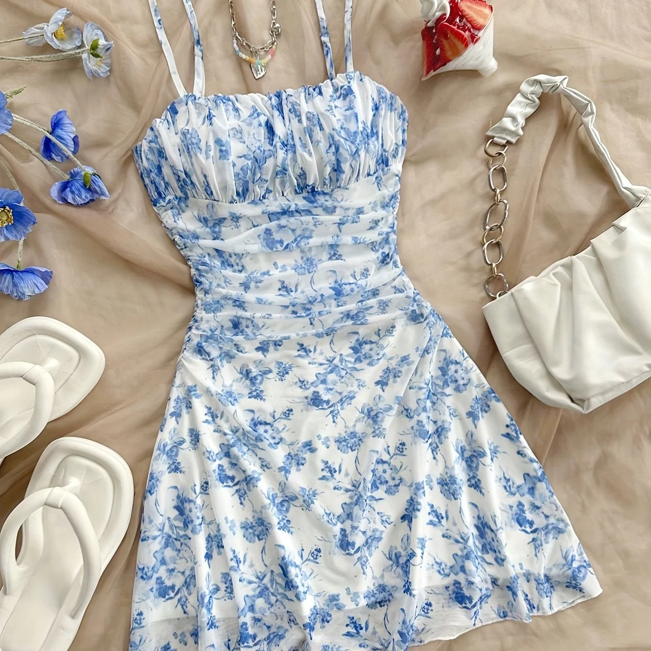 Robe d'été femme style élégant à bretelles fines, imprimé floral pour sorties et vacances - Image 7