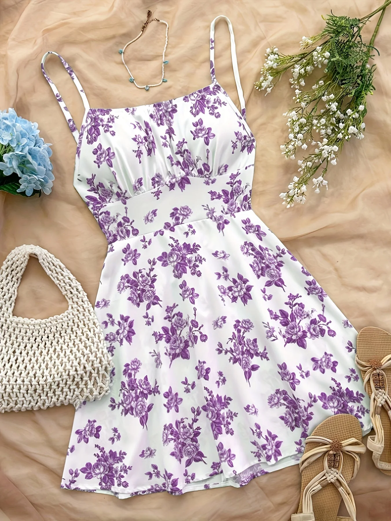 Robe d'été à fleurs style décontracté pour femme, idéale pour les vacances - Image 3