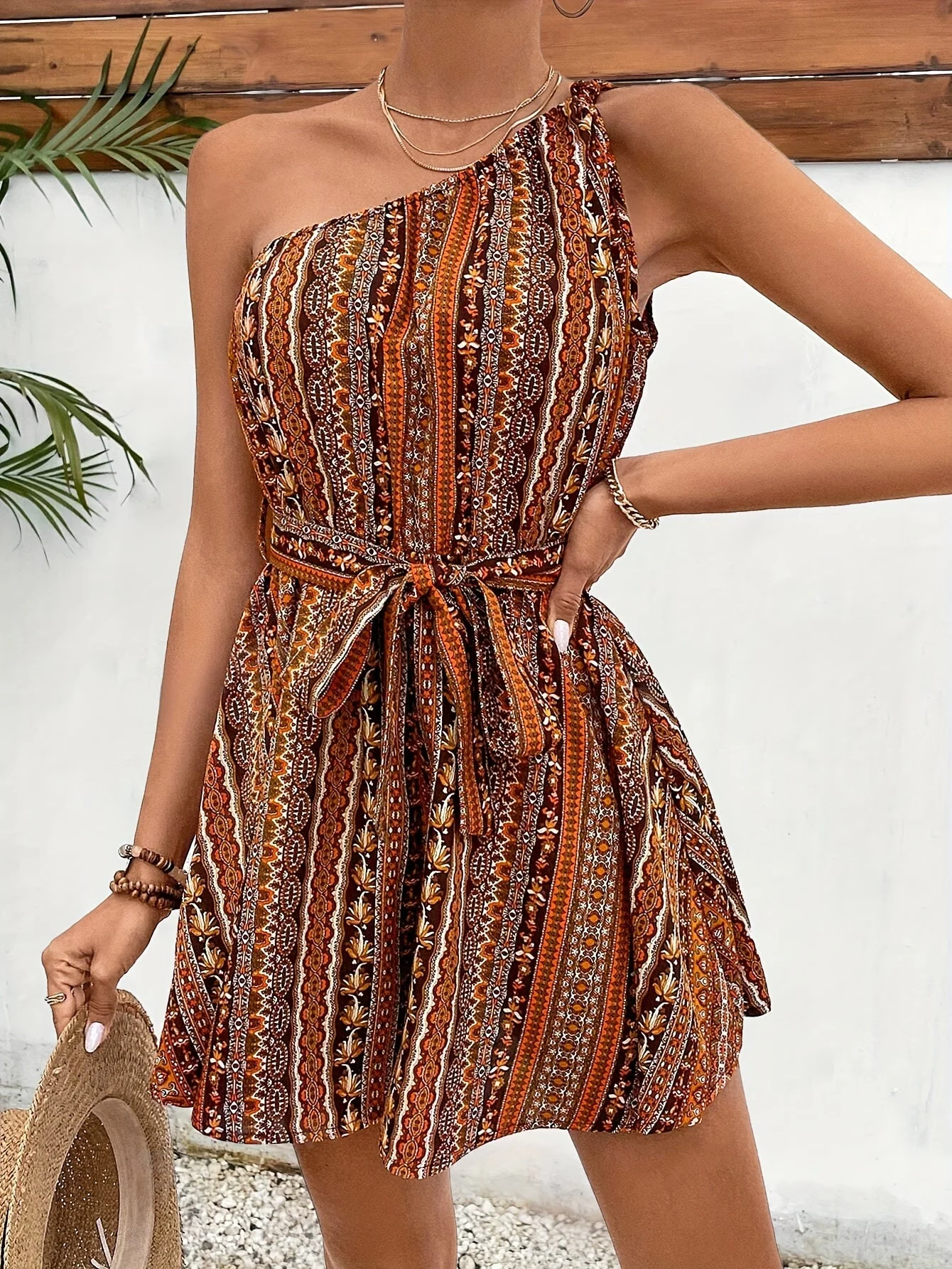 Robe d'été une épaule style bohème pour femme, idéale pour les vacances et sorties décontractées - Image 4