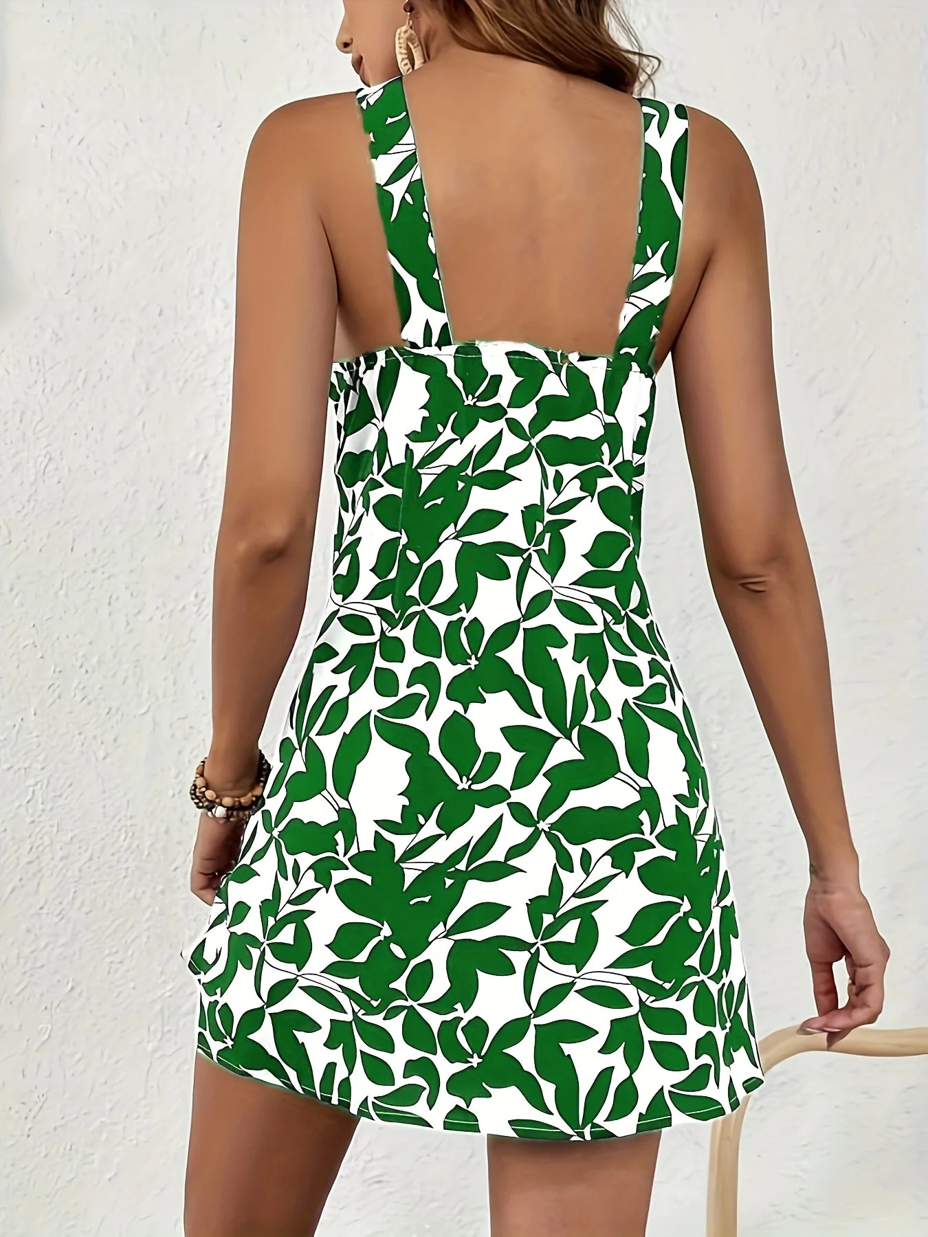 Robe Femme Élégante à Imprimé Feuillage Style Estival Col Croisé - Image 4