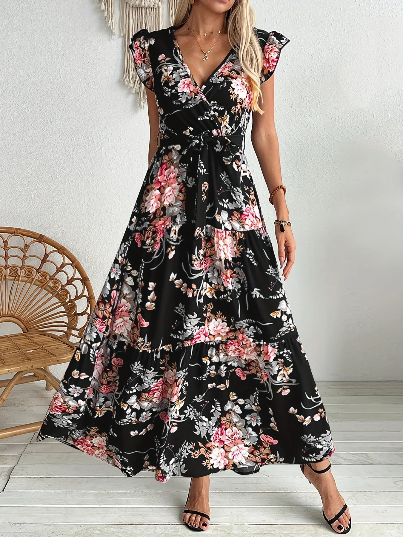 Robe longue portefeuille fleurie style vacances pour femme - Image 6