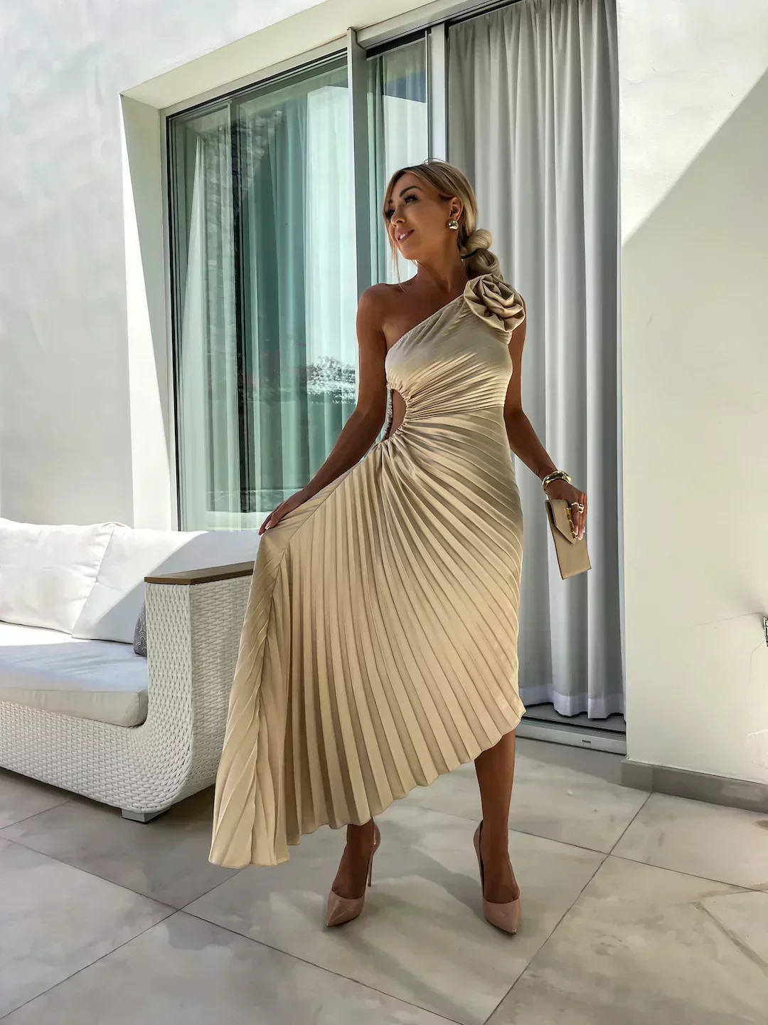 Robe de soirée plissée à une épaule pour femme – Élégance et raffinement pour événements et soirées - Image 11