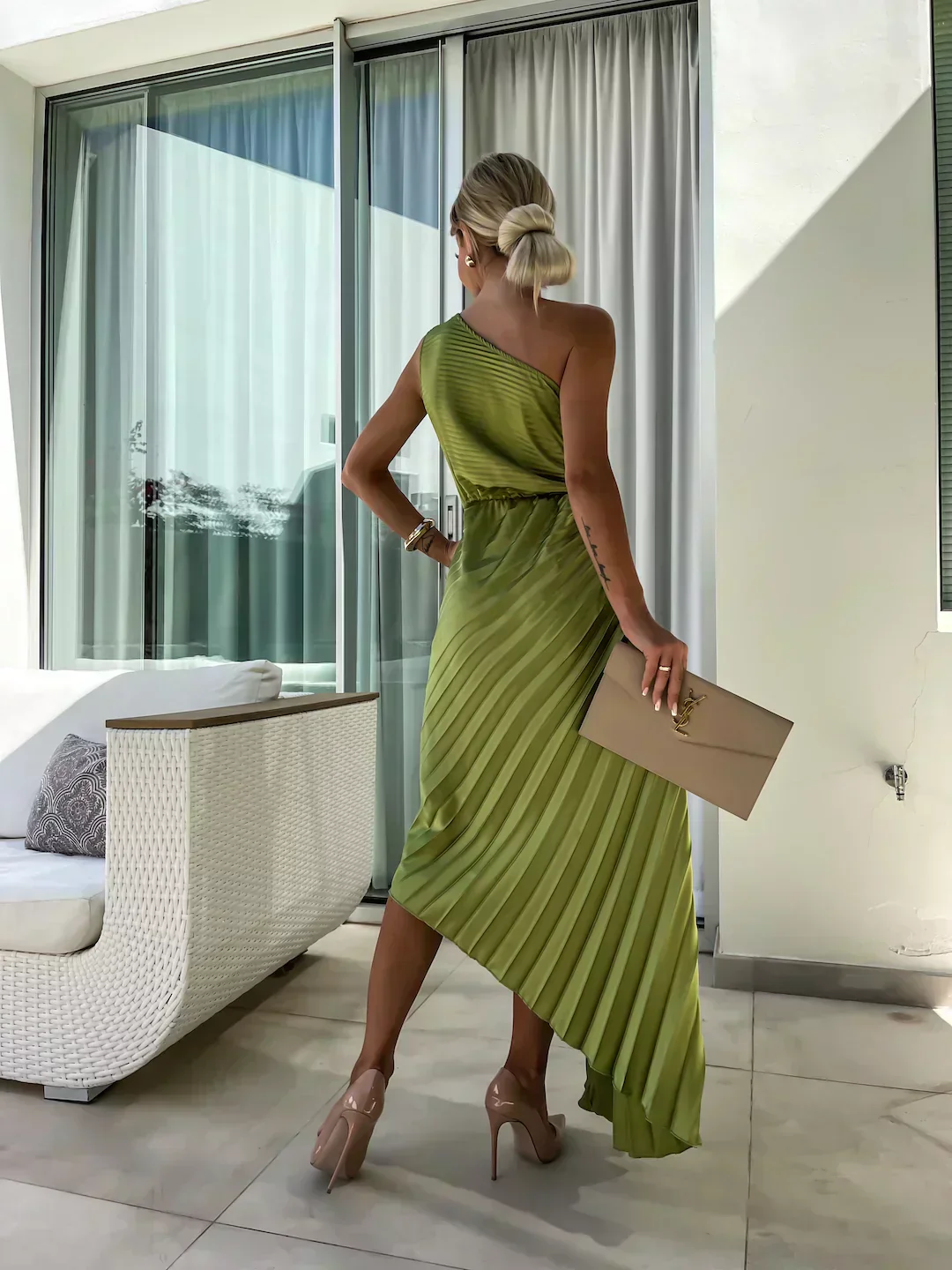 Robe de soirée plissée à une épaule pour femme – Élégance et raffinement pour événements et soirées - Image 4