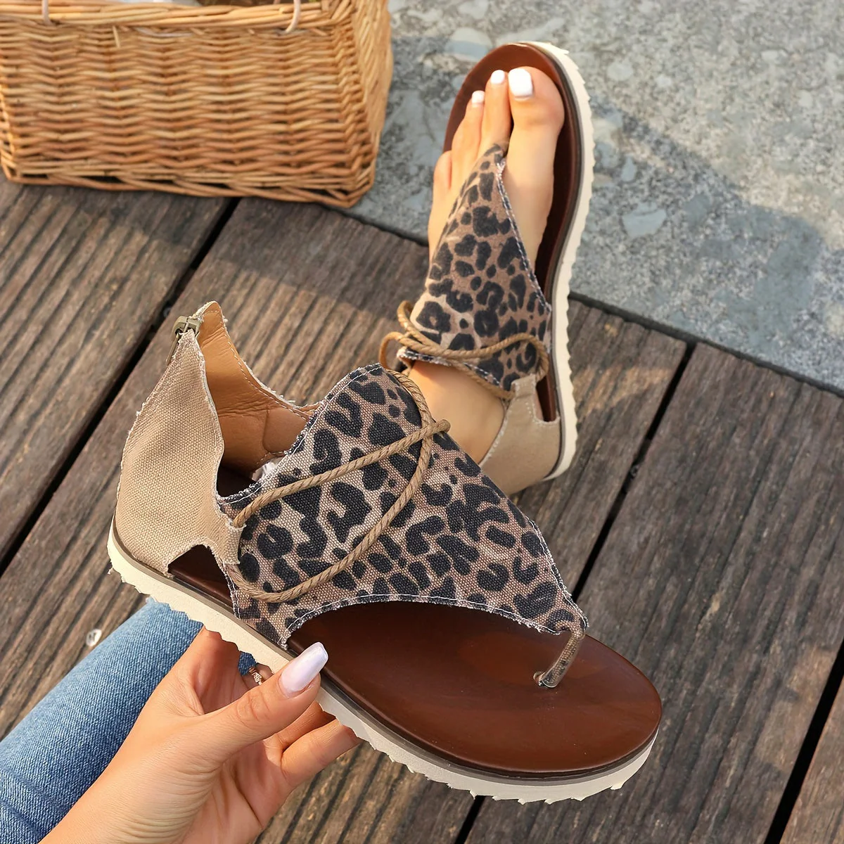 Sandales d'été décontractées femme style bohème à motif léopard - Image 4