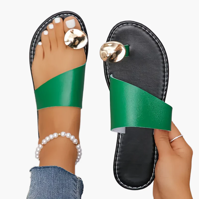 Sandales plates élégantes pour femme à ornement doré style été décontracté - Image 12
