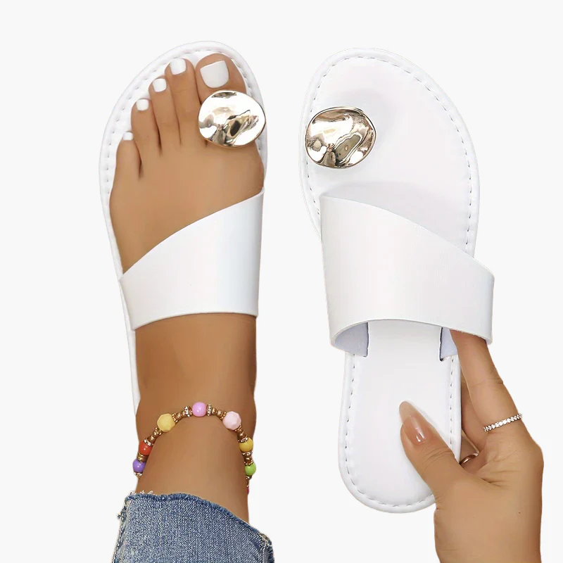 Sandales plates élégantes pour femme à ornement doré style été décontracté - Image 9