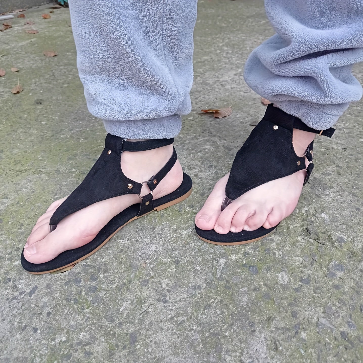 Sandales T-strap tendance pour femme style décontracté été - Image 2