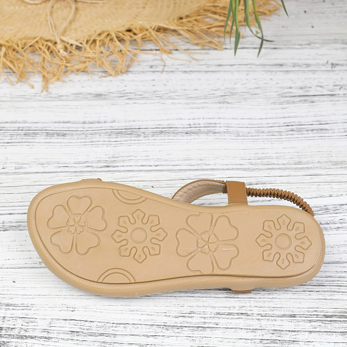 Sandales Tribales pour Femme Style Été avec Ornements Floraux et Bride Cheville - Image 5
