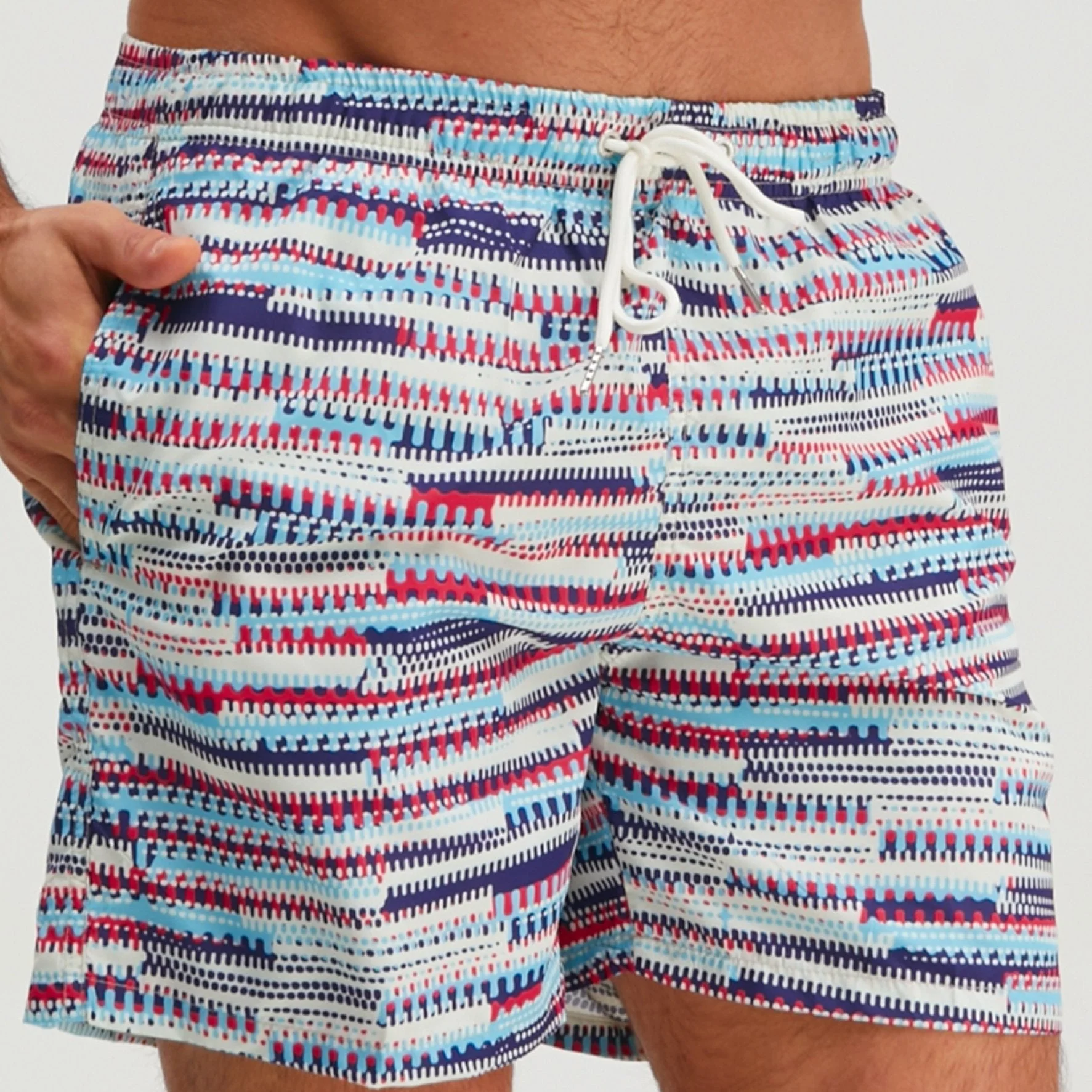 Short de bain homme style sportif à imprimé graphique pour la plage et la piscine - Image 6