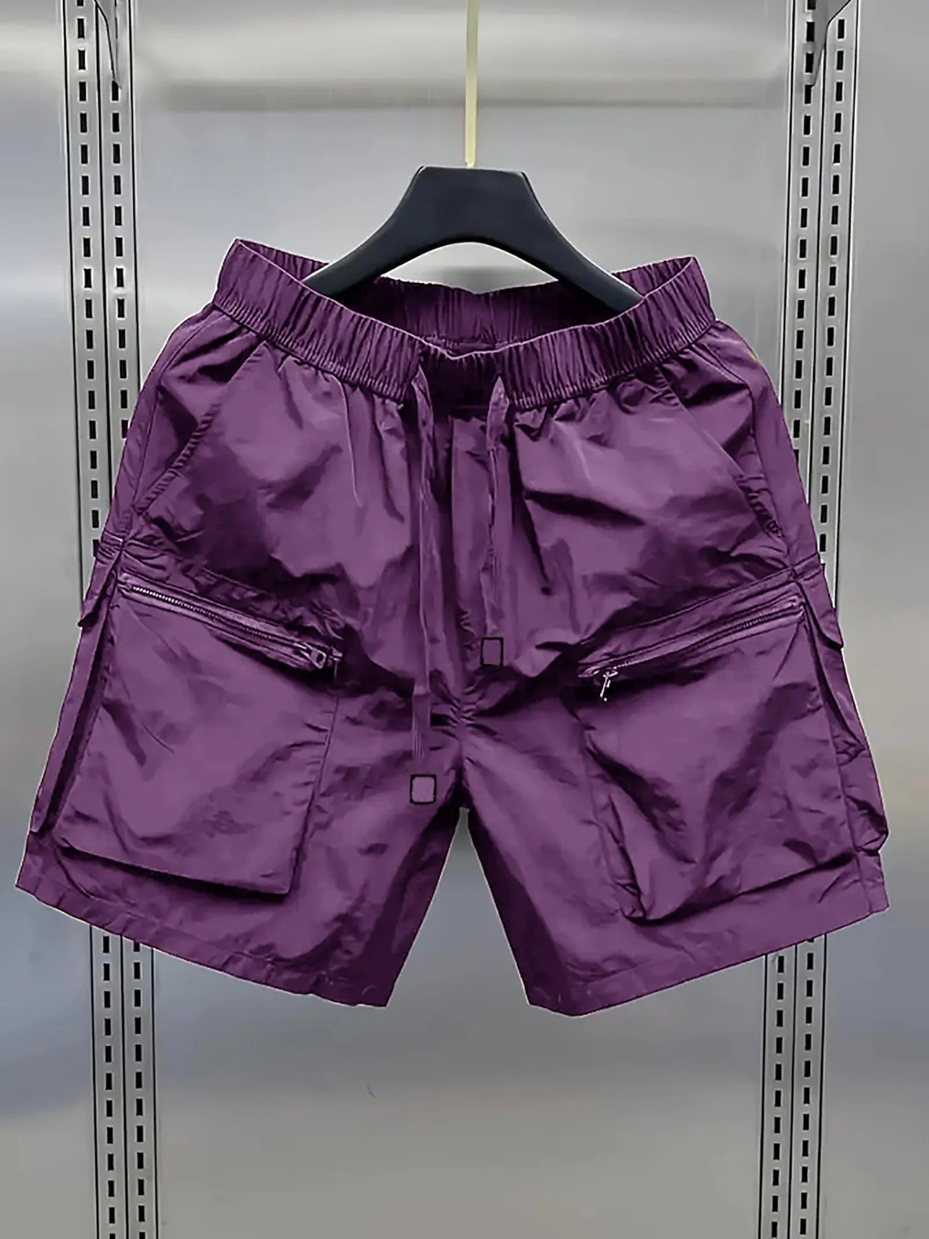 Short cargo décontracté pour homme avec poches zippées style urbain - Image 2