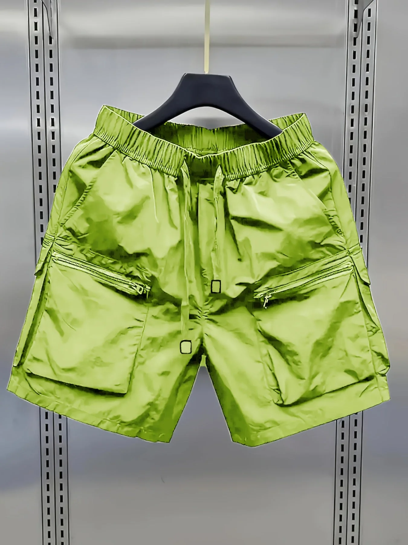 Short cargo décontracté pour homme avec poches zippées style urbain - Image 5
