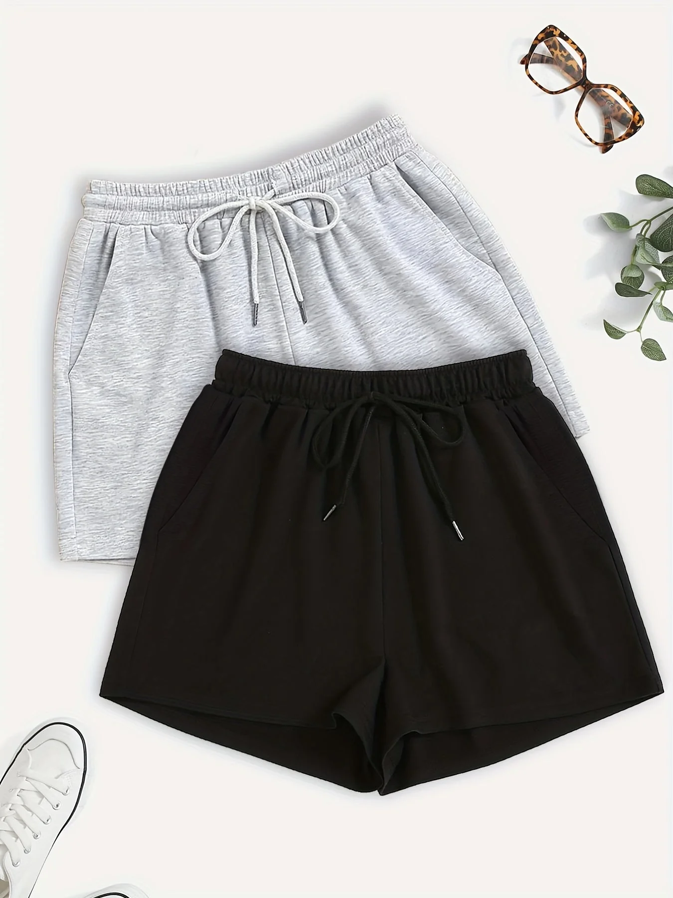 Short de sport décontracté pour femme avec taille élastique et cordon, idéal pour l'été et les loisirs - Image 4