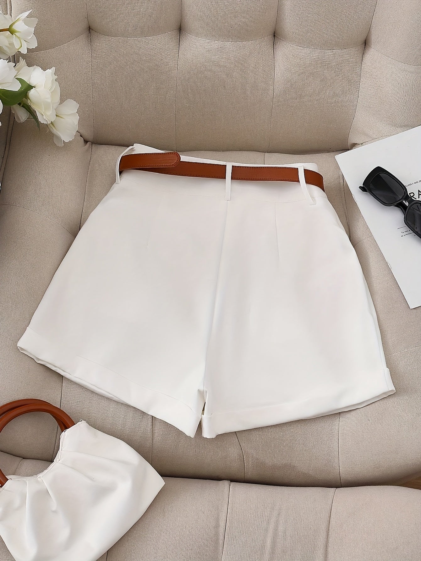 Short élégant pour femme avec ceinture – Style chic et polyvalent pour été - Image 2