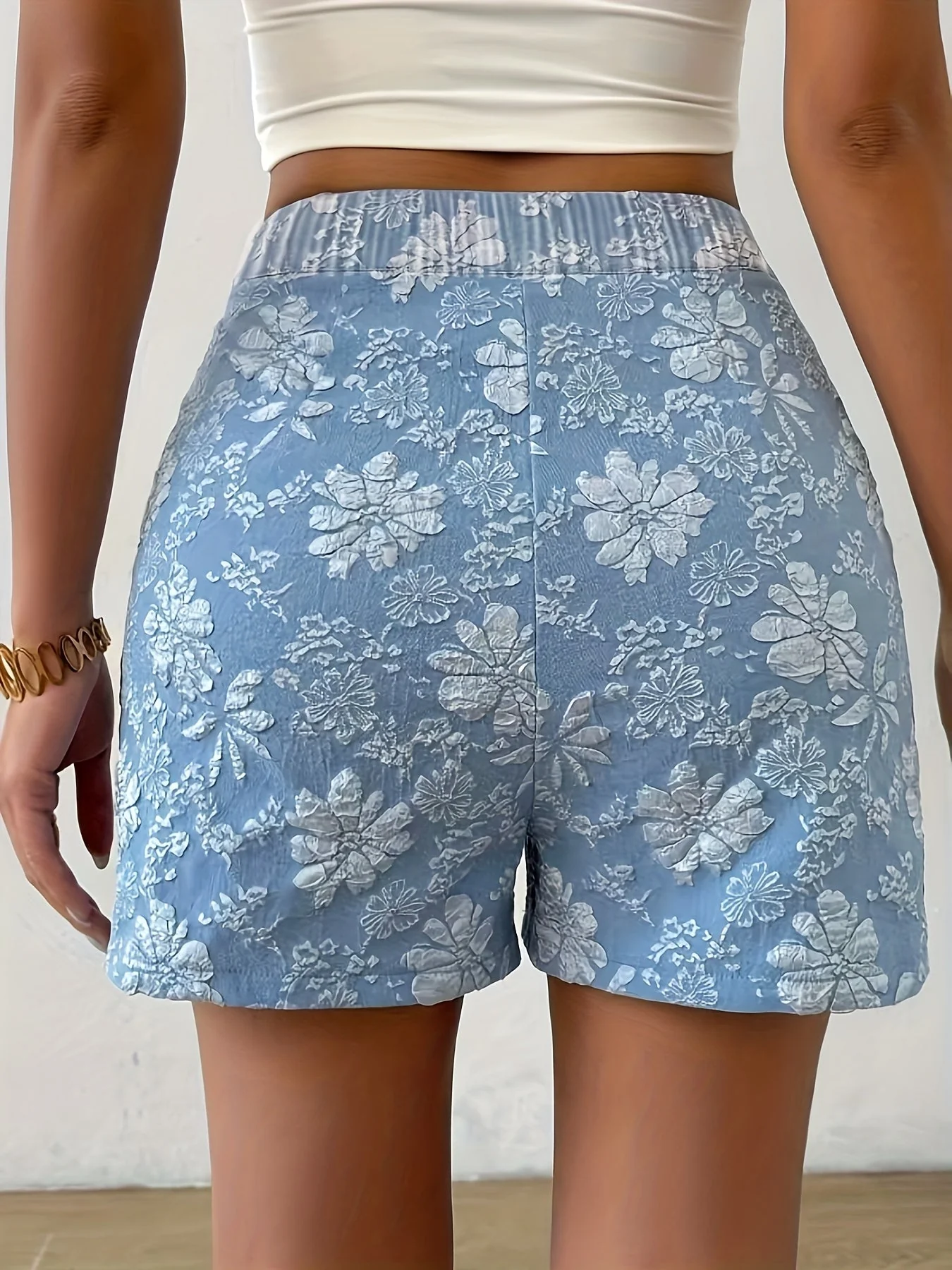 Short élégant femme taille haute brodé style chic pour l'été - Image 5