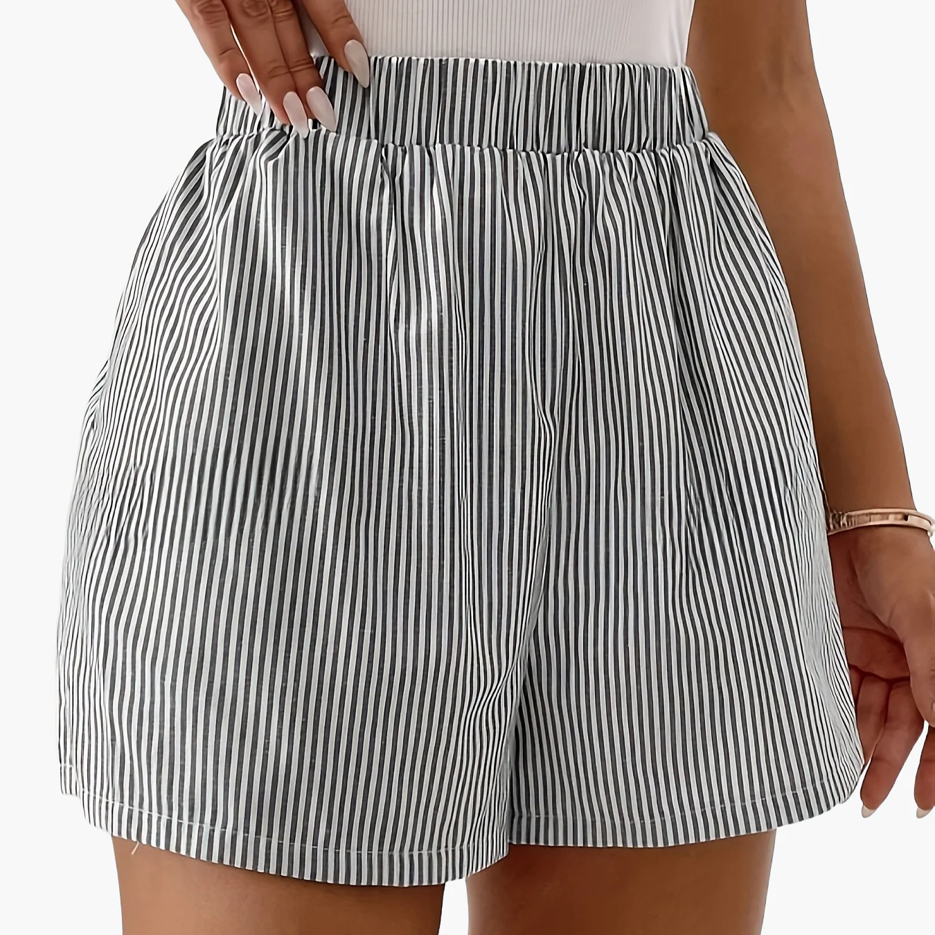 Short élégant à rayures pour femme, style décontracté idéal pour l'été - Image 11